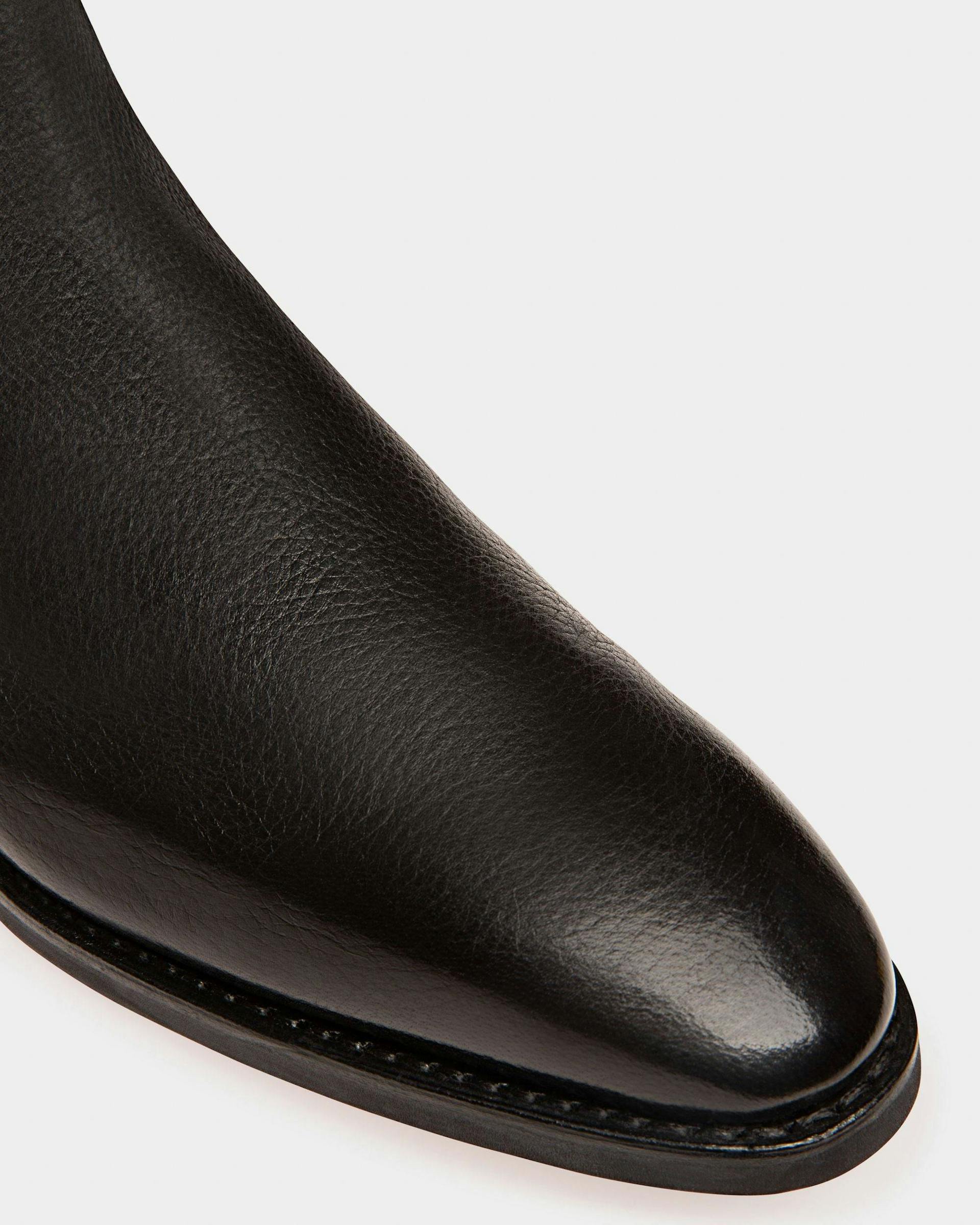 Men's Scribe Novo Booties In Black Leather | Bally | Still Life Detail
