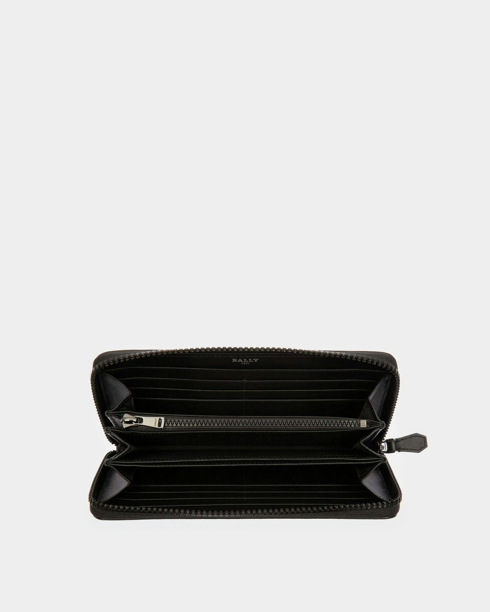 Balen Recycled Leather Travel Wallet In Black - Men's - Bally - 03