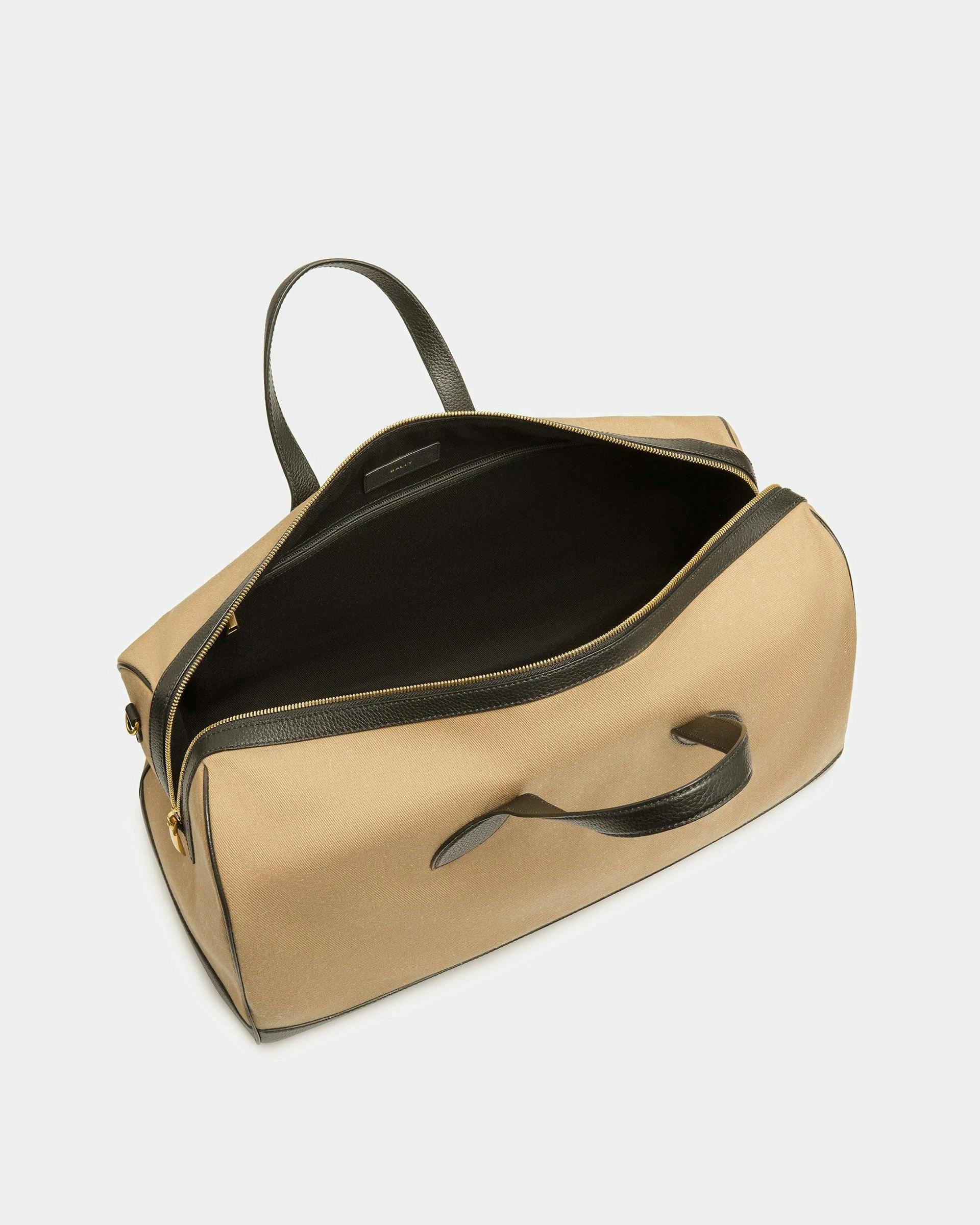 Men's Bar Weekender In Sand And Black Fabric And Leather | Bally | Still Life Open / Inside