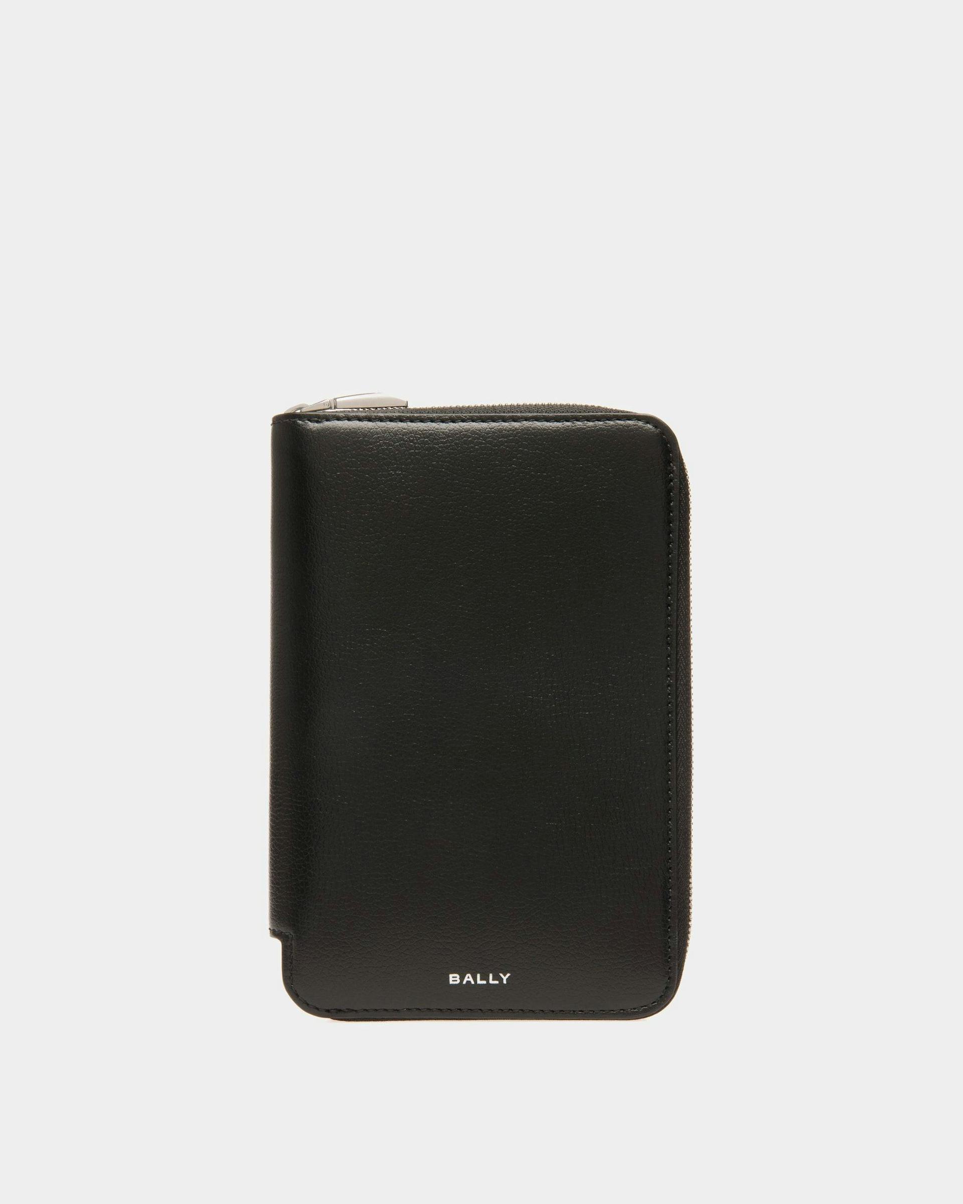 Men's Banque Travel Wallet In Black Leather | Bally | Still Life Front