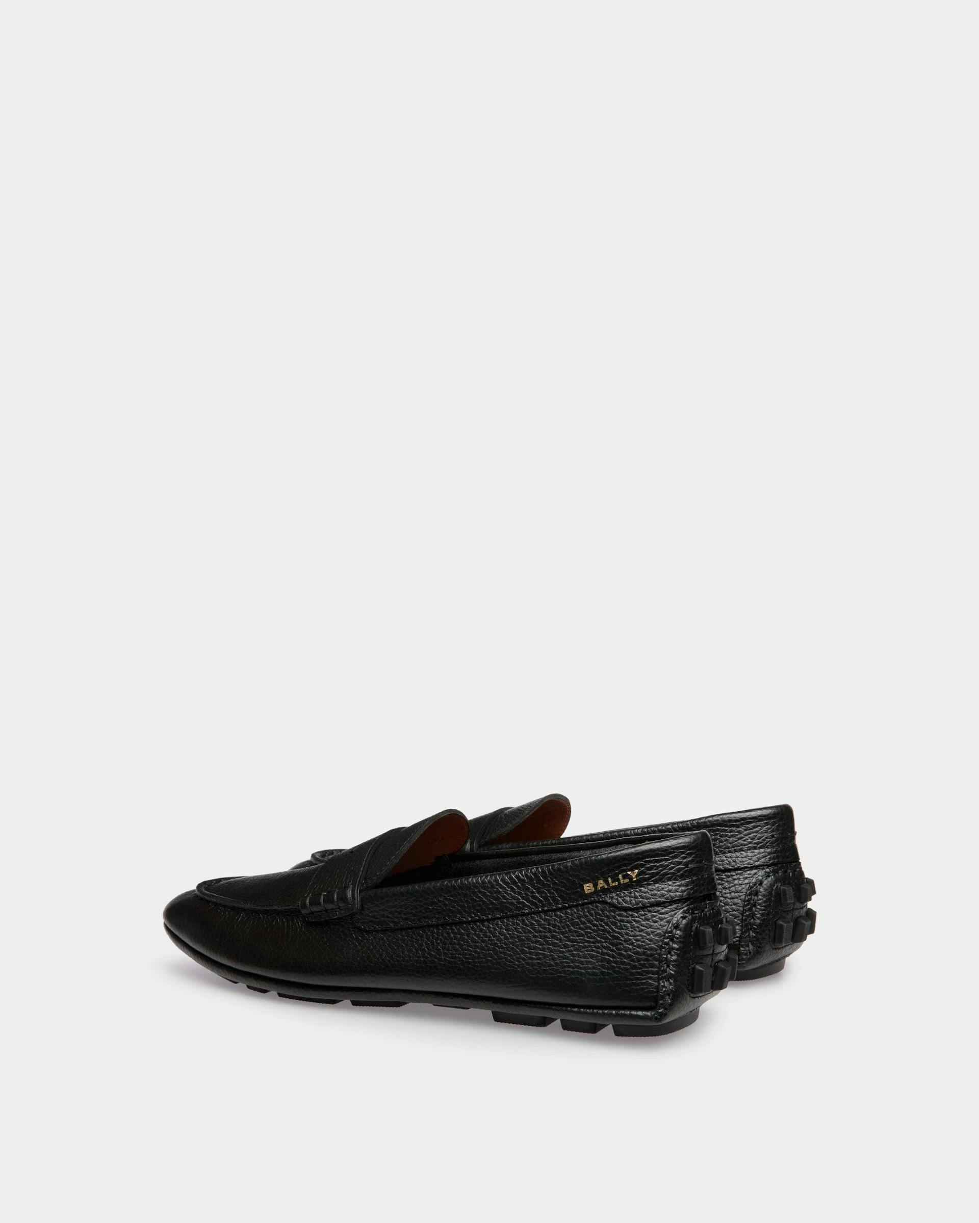 Men's Kerbs Driver in Black Grained Leather | Bally | Still Life 3/4 Back