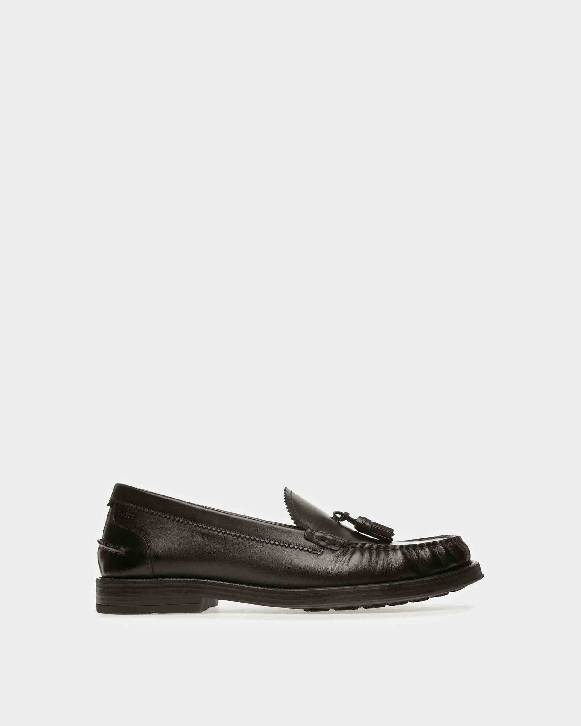 Resel Leather Moccasins In Black - Men's - Bally