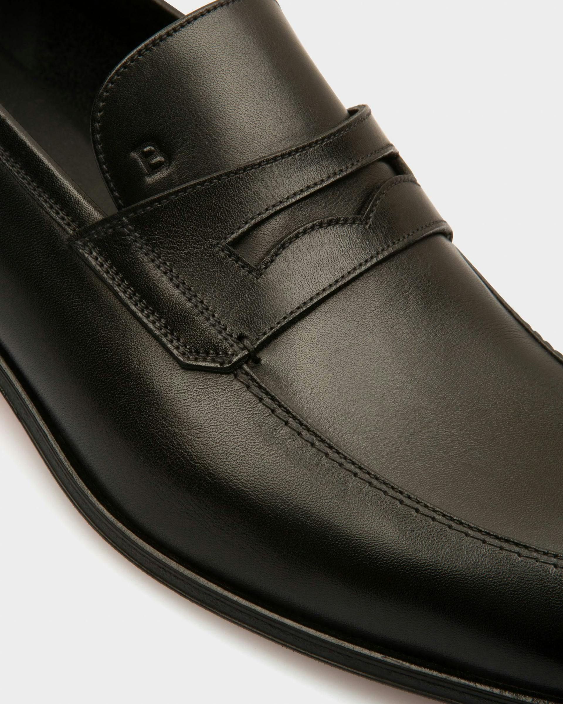 Webb Leather Loafers In Black - Men's - Bally - 07