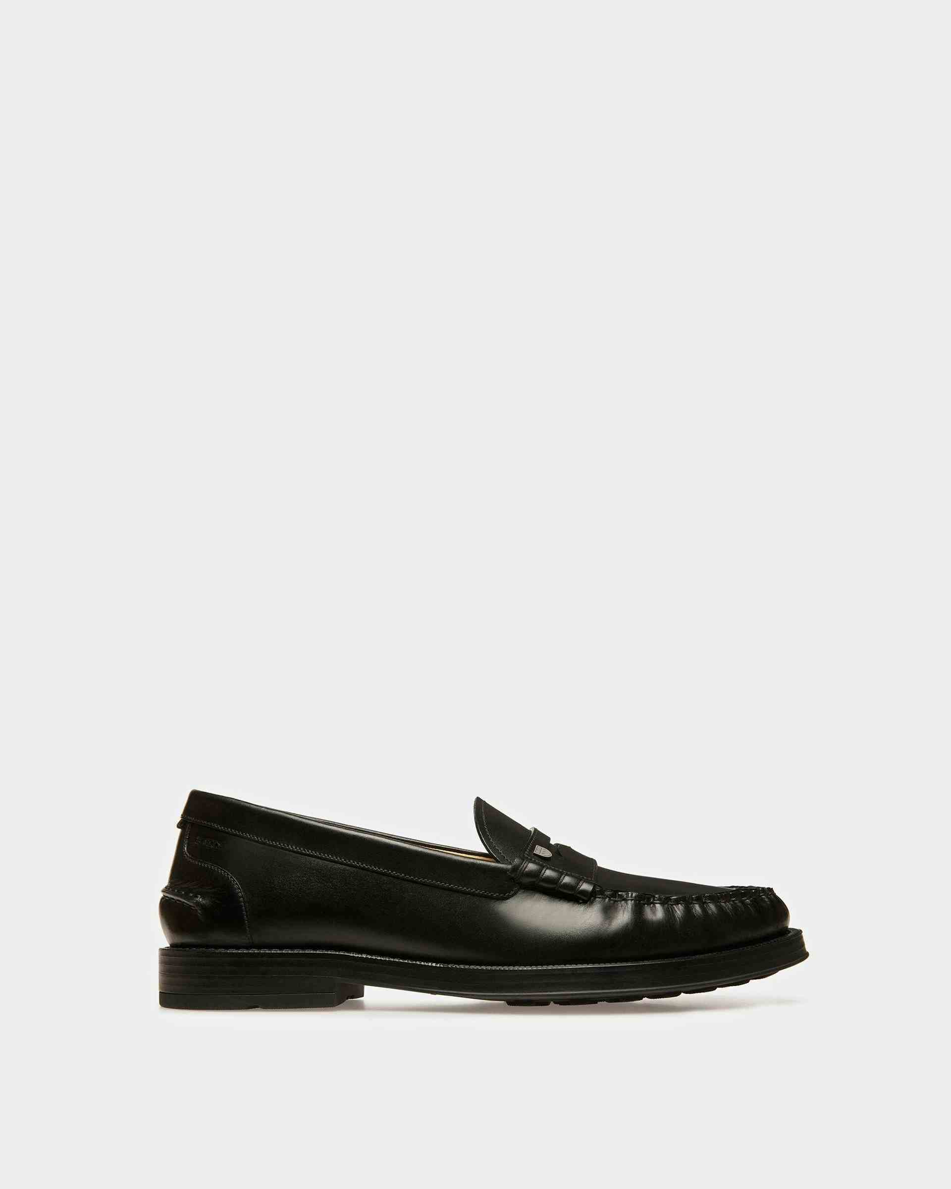 Roody Leather Moccasins In Black - Men's - Bally