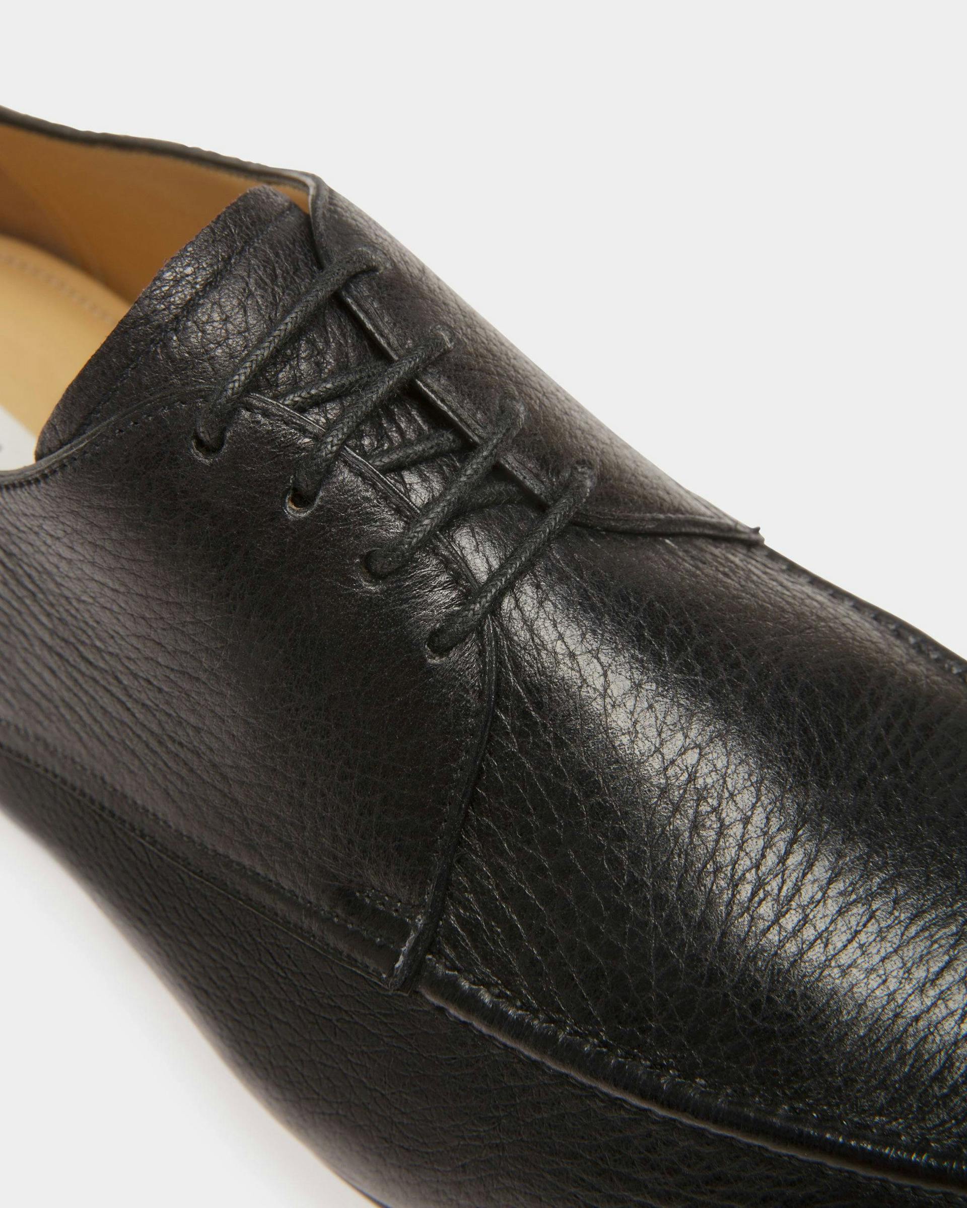 Suisse Derby Shoes In Black Leather - Men's - Bally - 05