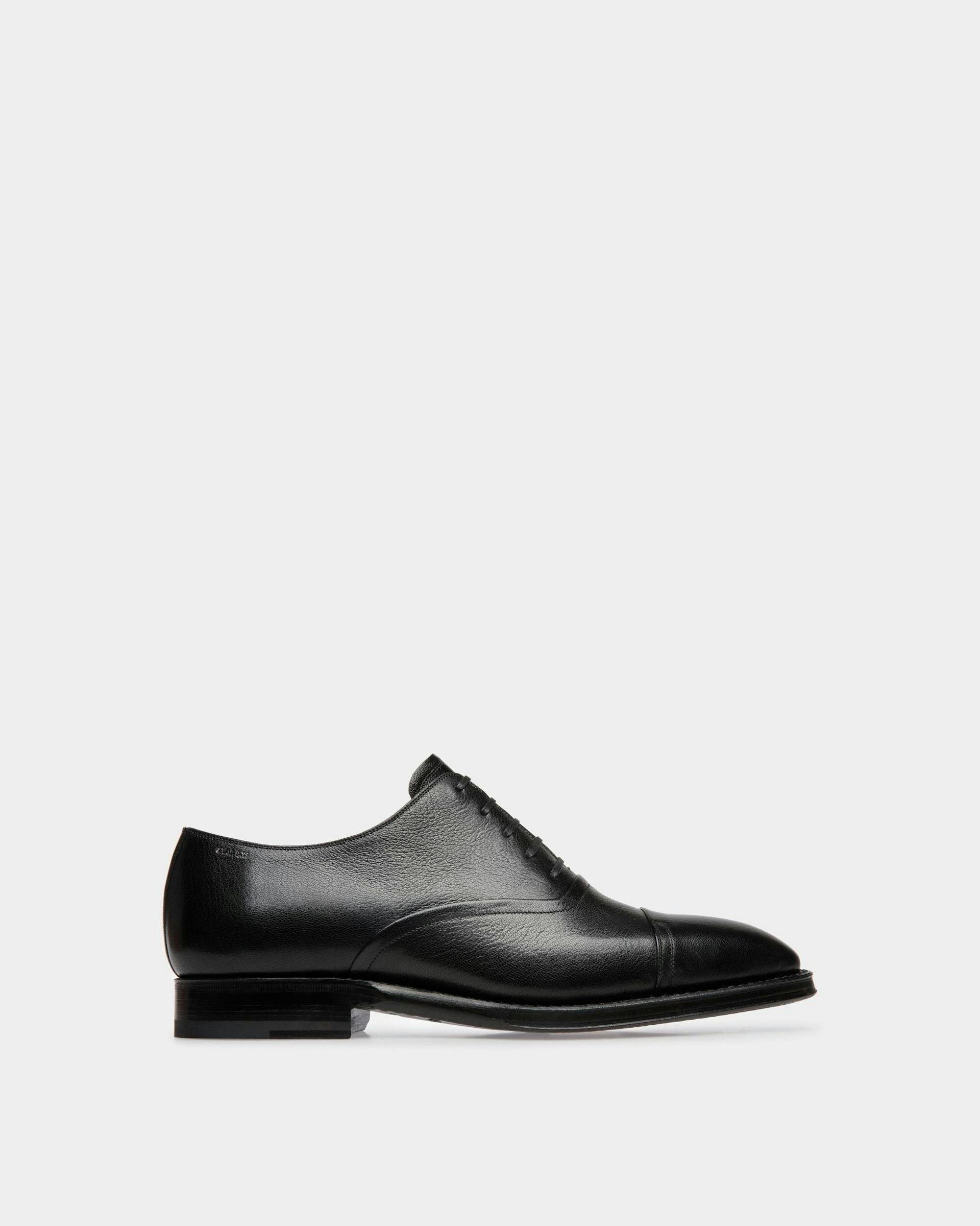 Men's Scribe Oxford in Black Grained Leather | Bally | Still Life Side
