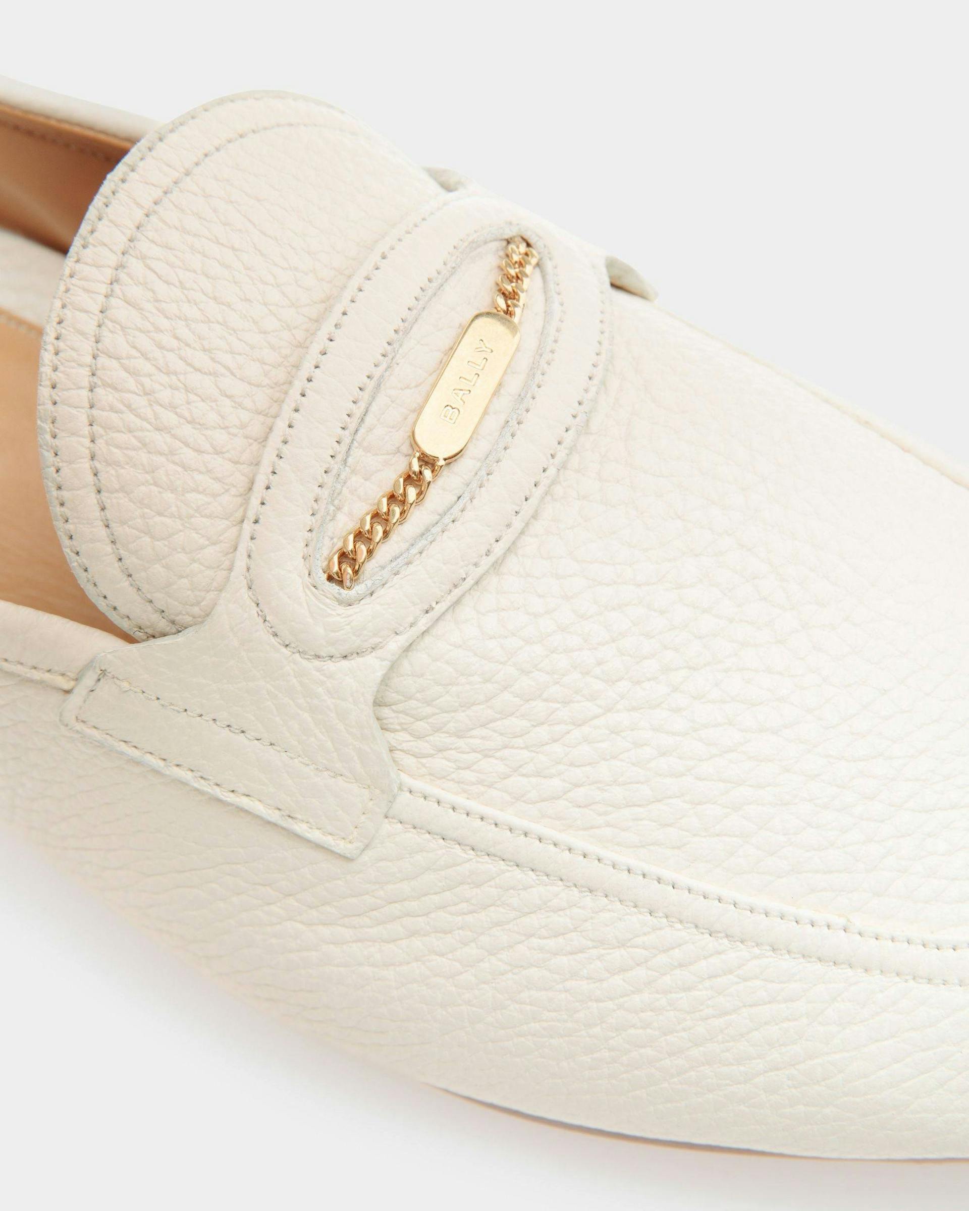 Pesek Loafers In White Leather - Men's - Bally - 05
