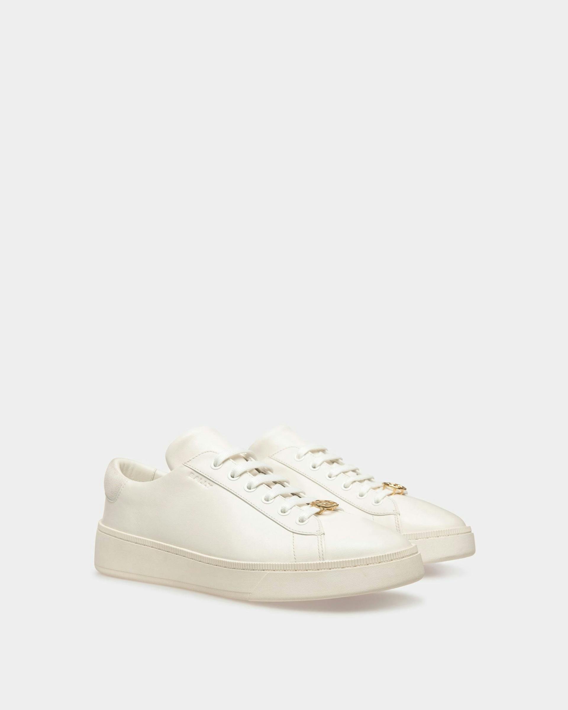 Men's Raise Sneakers In White Leather | Bally | Still Life 3/4 Front