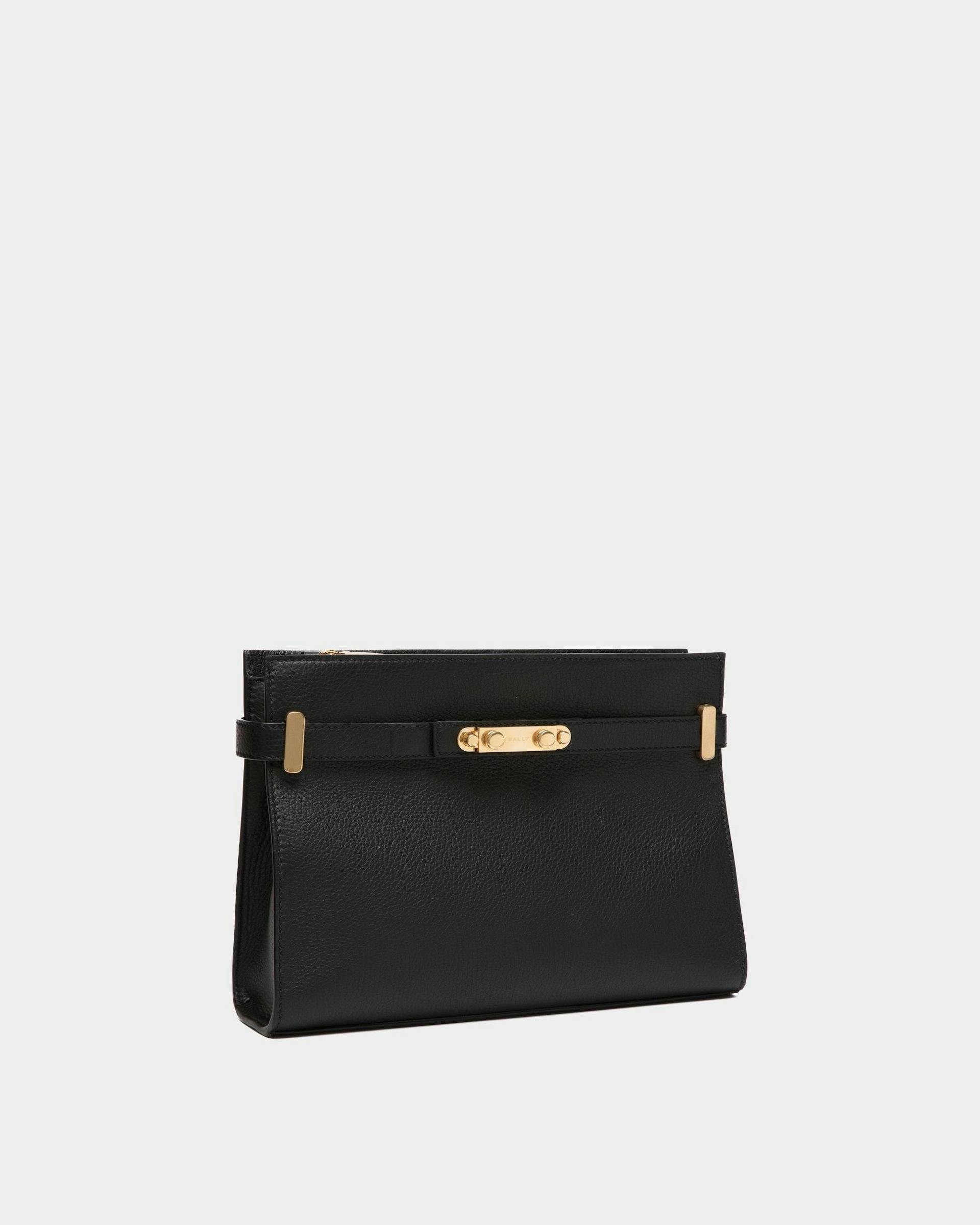 Women's Carriage Shoulder Bag in Black Grained Leather | Bally | Still Life 3/4 Front