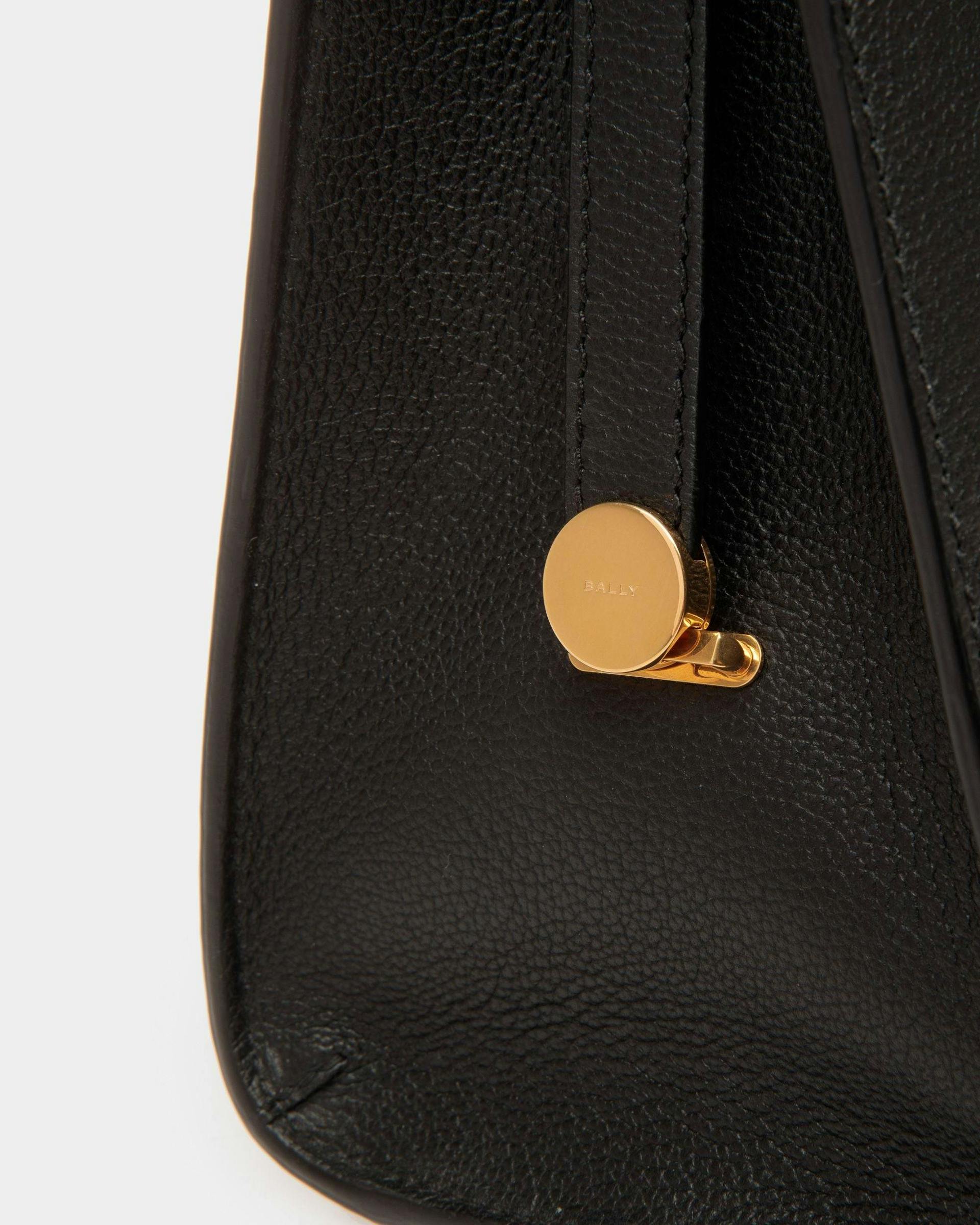 Women's Emblem Shoulder Bag In Black Grained Leather | Bally | Still Life Detail