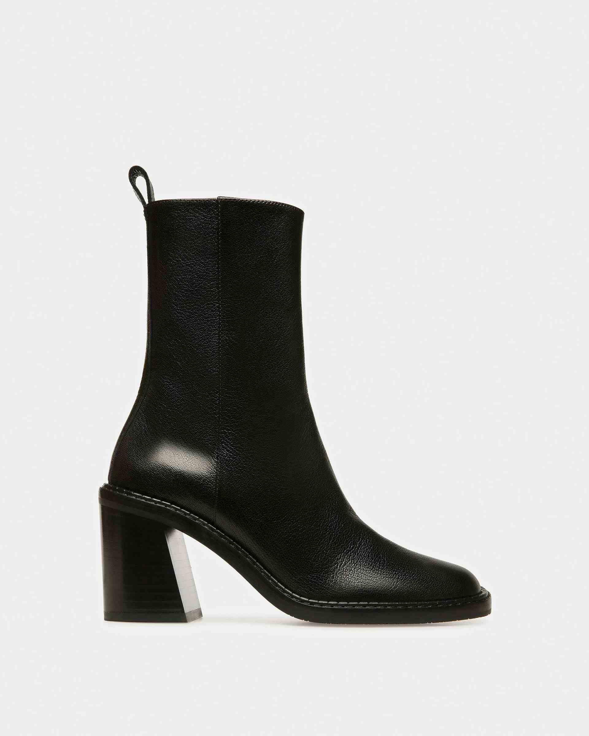 Austine Leather Boots In Black - Women's - Bally