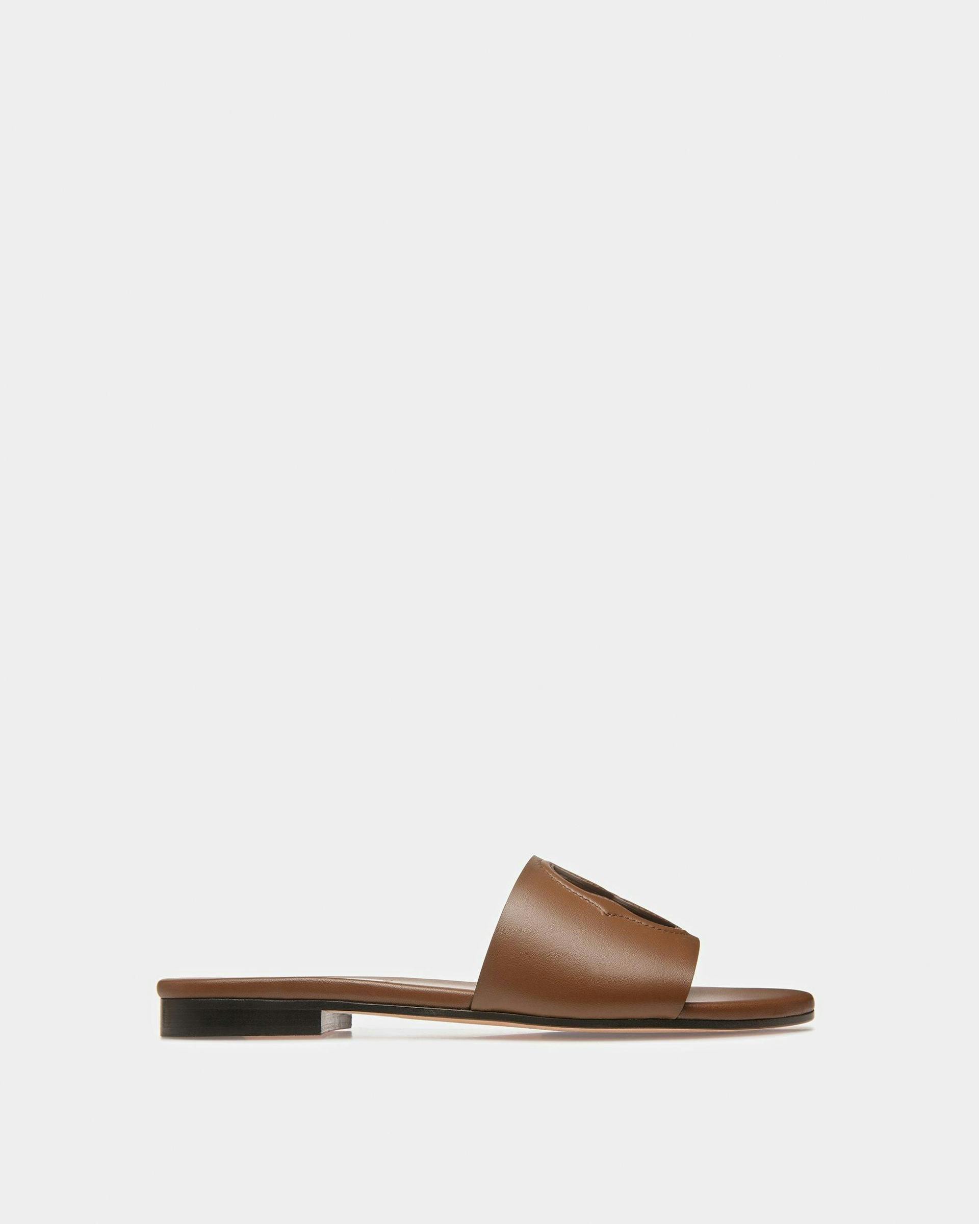 Emblem Slides In Brown Leather - Women's - Bally - 01