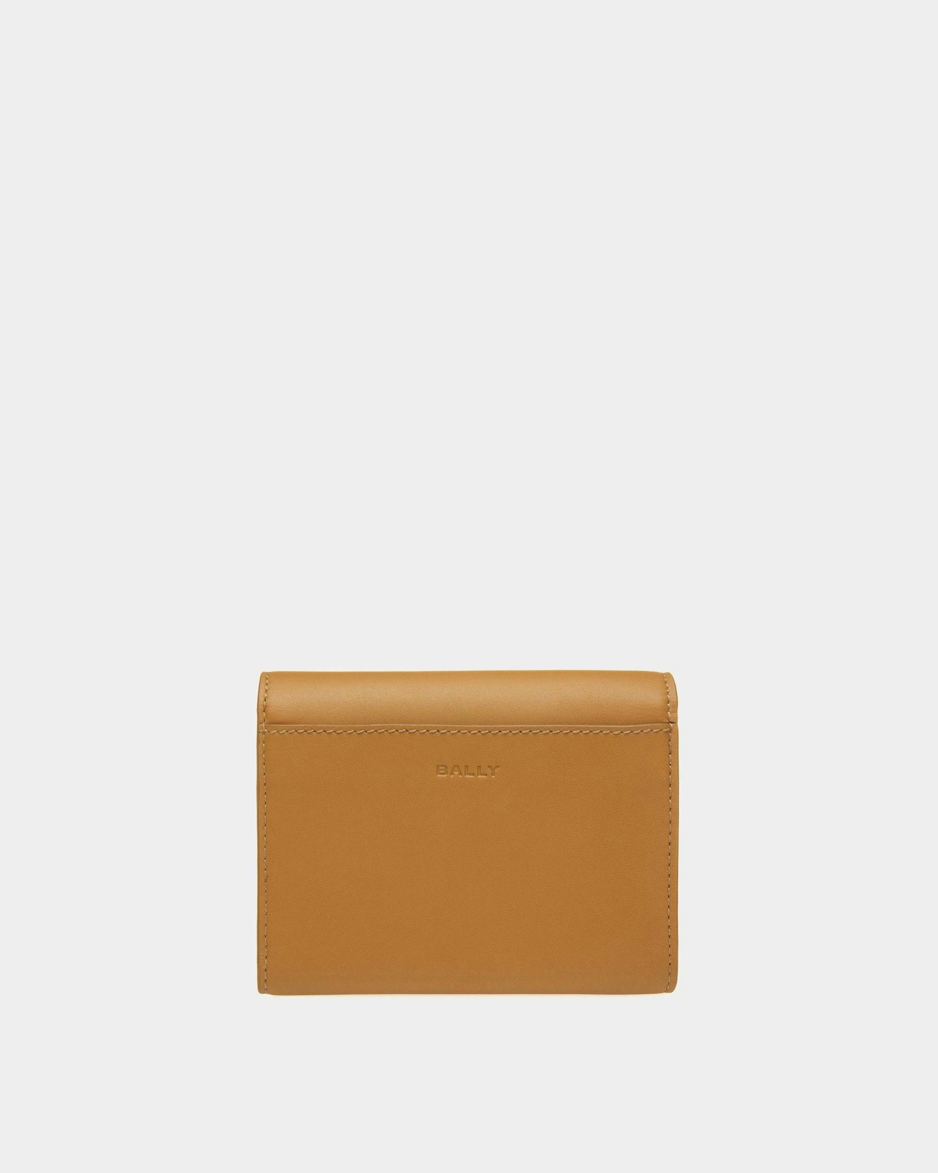 Baroque Wallet In Desert Leather - Women's - Bally - 02