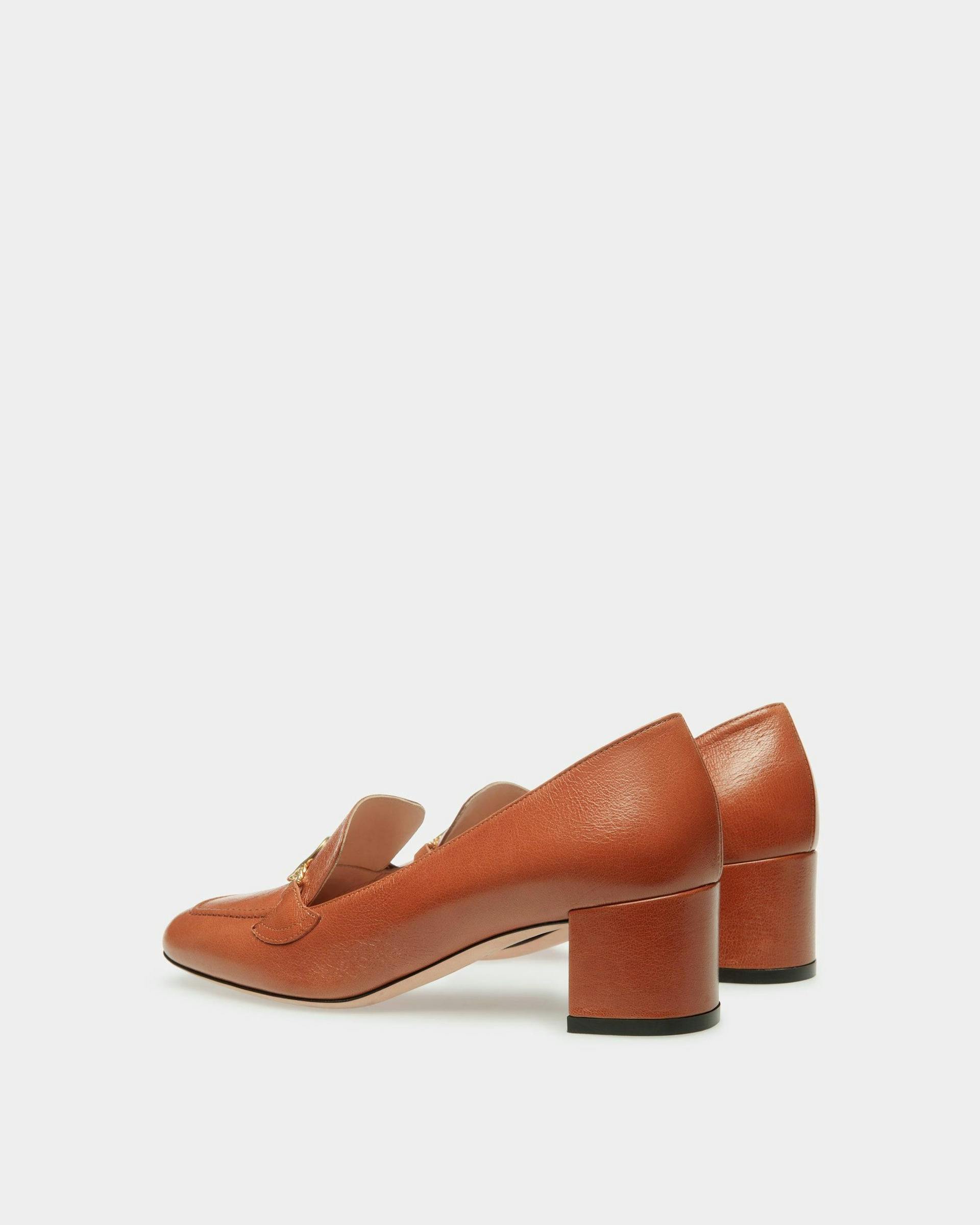 Emblem Pumps In Brown Leather - Women's - Bally - 04