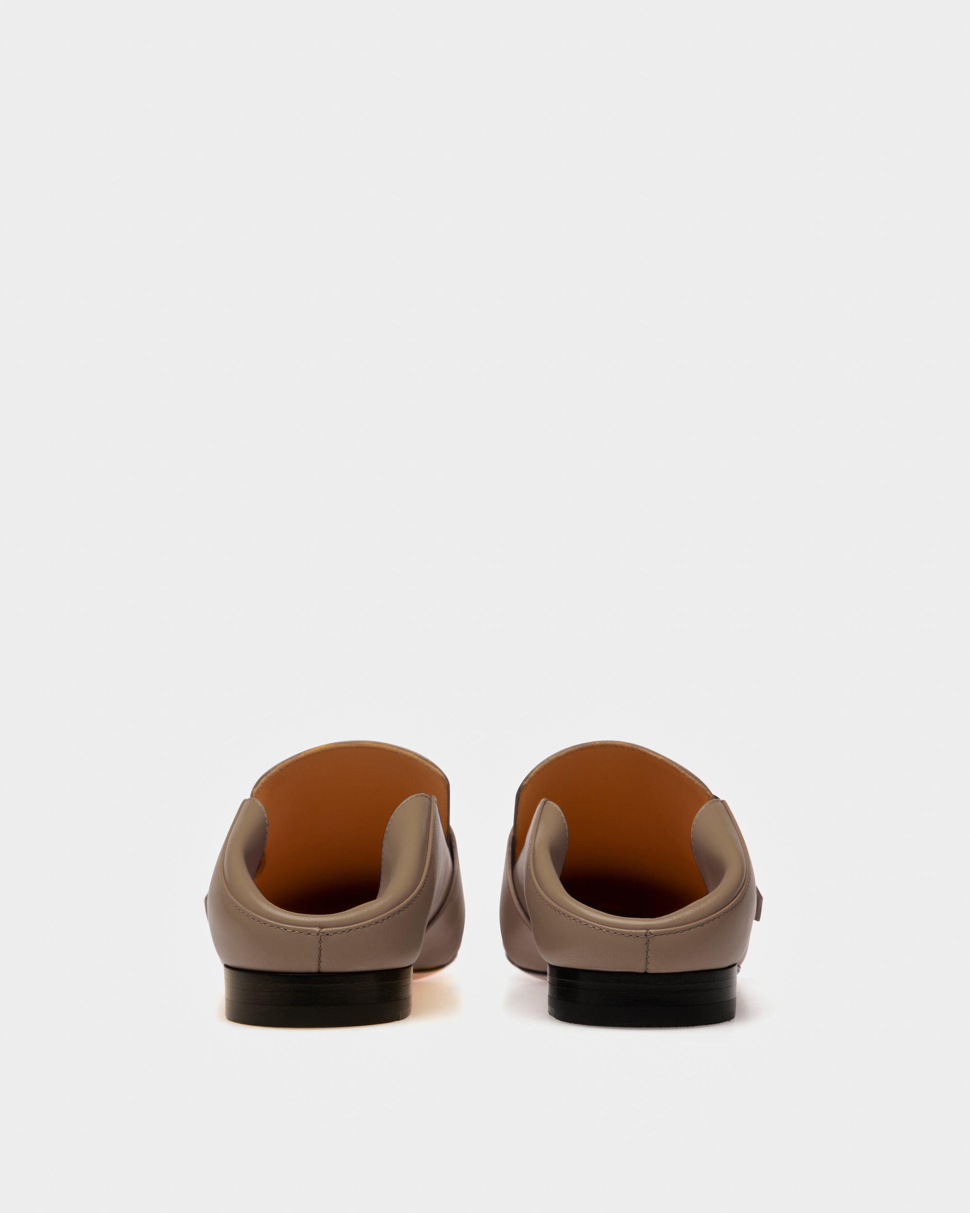 Janelle Leather Loafers In Taupe - Women's - Bally - 07