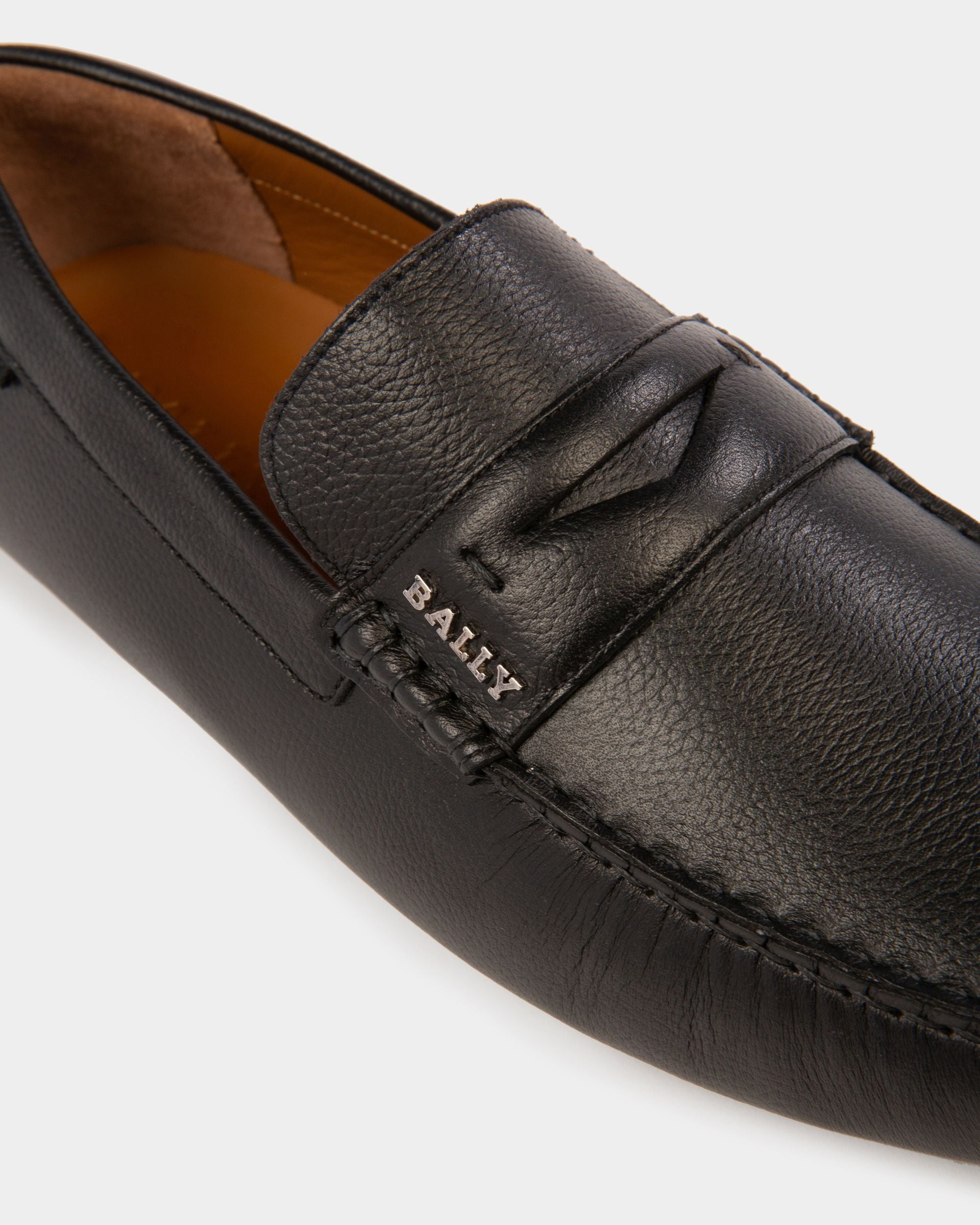 Pavel Leather Drivers In Black - Men's - Bally - 04
