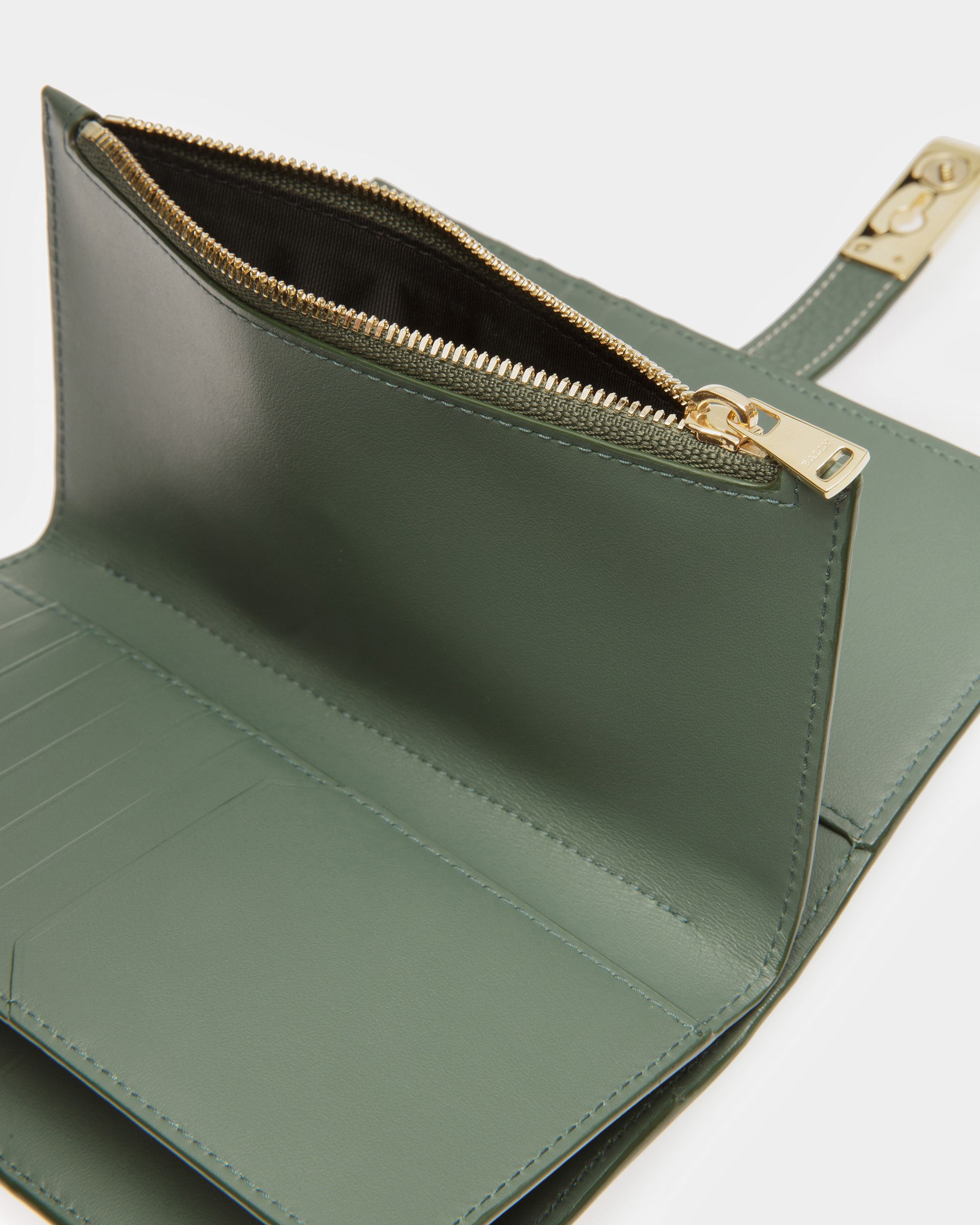 Amber Leather Wallet In Sage - Women's - Bally - 04