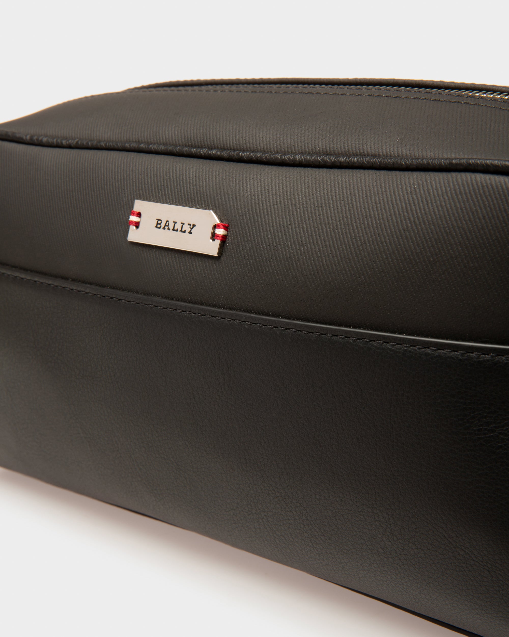 Vakimo Cotton Mix Necessaire In Black - Men's - Bally - 04