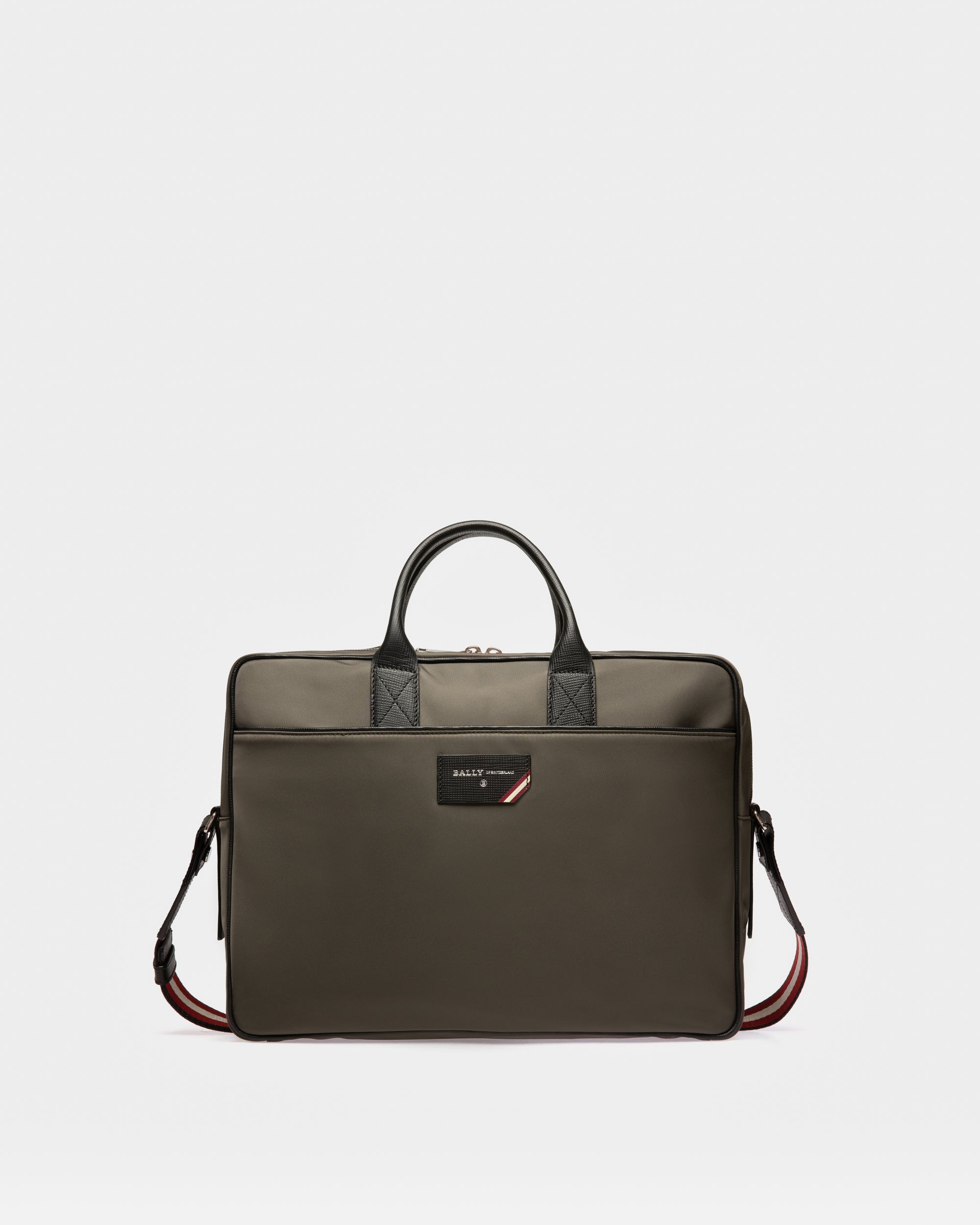 Faldy Recycled Nylon Beniness Bag In Army Green - Men's - Bally - 01