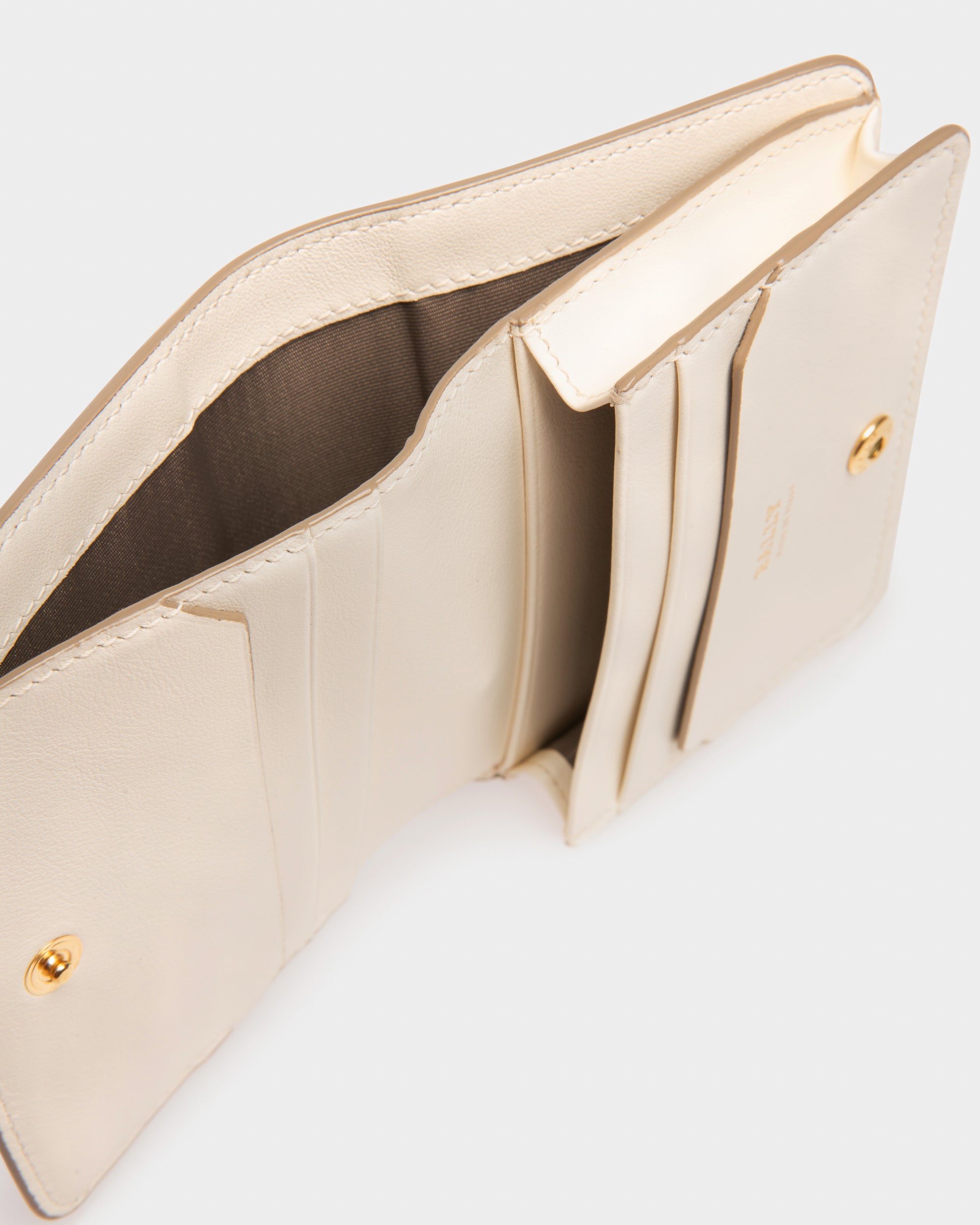 Lettes Leather Business Card Holder In Bone - Women's - Bally - 04