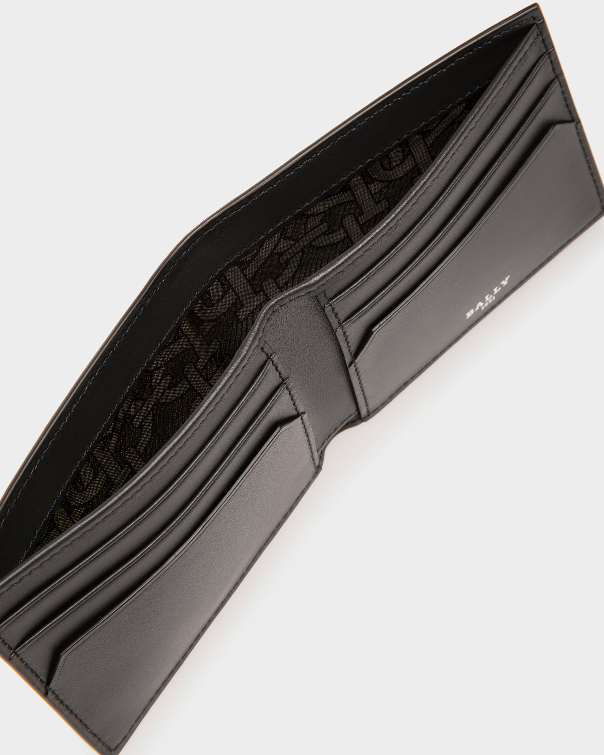 Bevye Leather Wallet In Black - Men's - Bally - 04