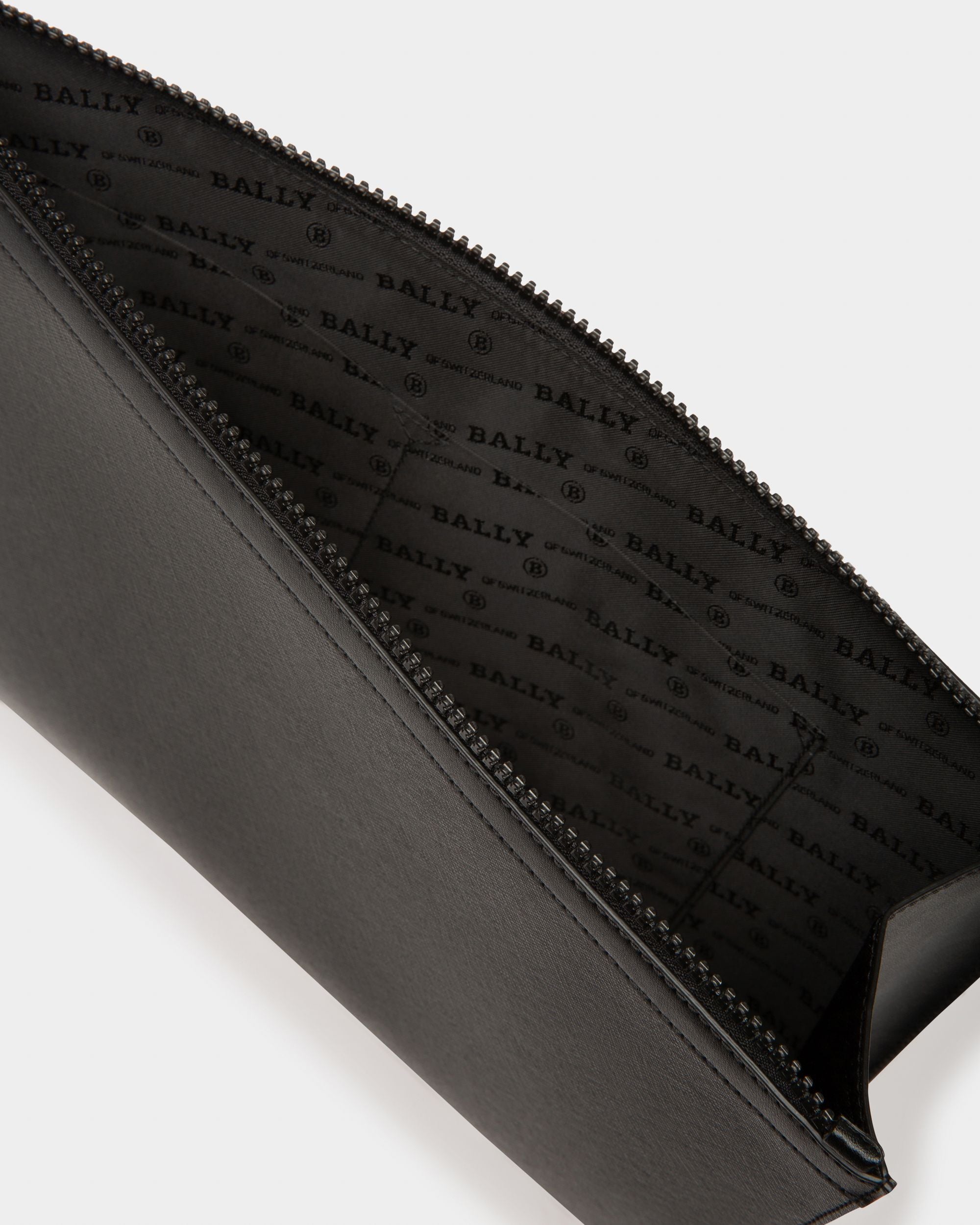 Bollis Recycled Leather Pouch In Black - Men's - Bally - 04