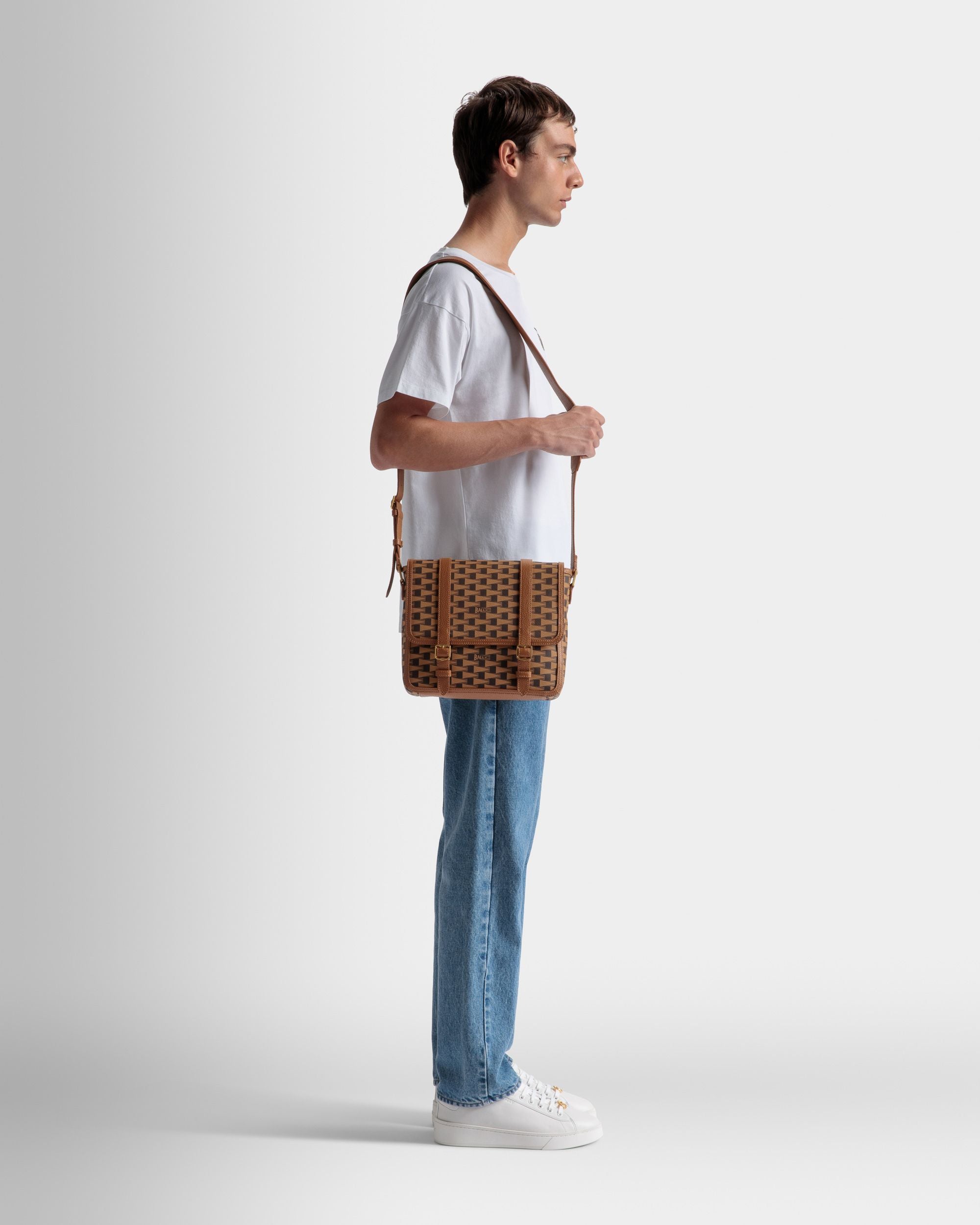Pennant Messenger Bag In Desert TPU - Men's - Bally - 02