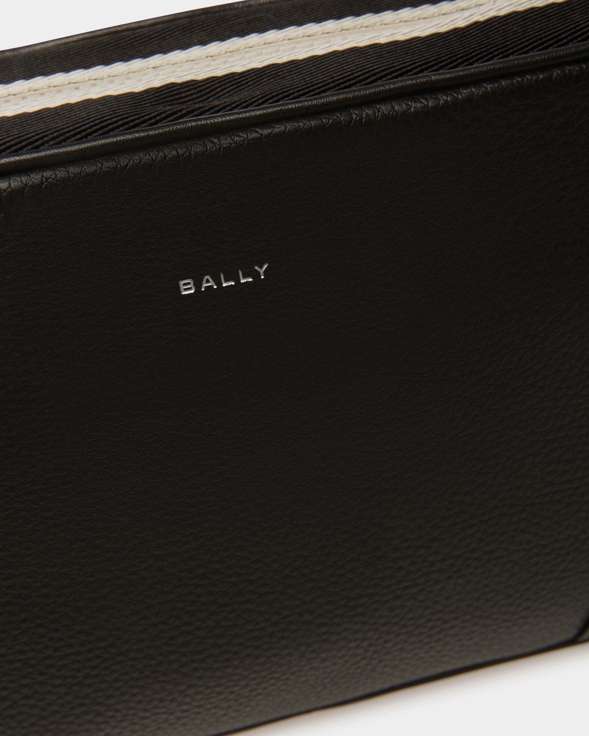 Ribbon Clutch In Black Leather - Men's - Bally - 05
