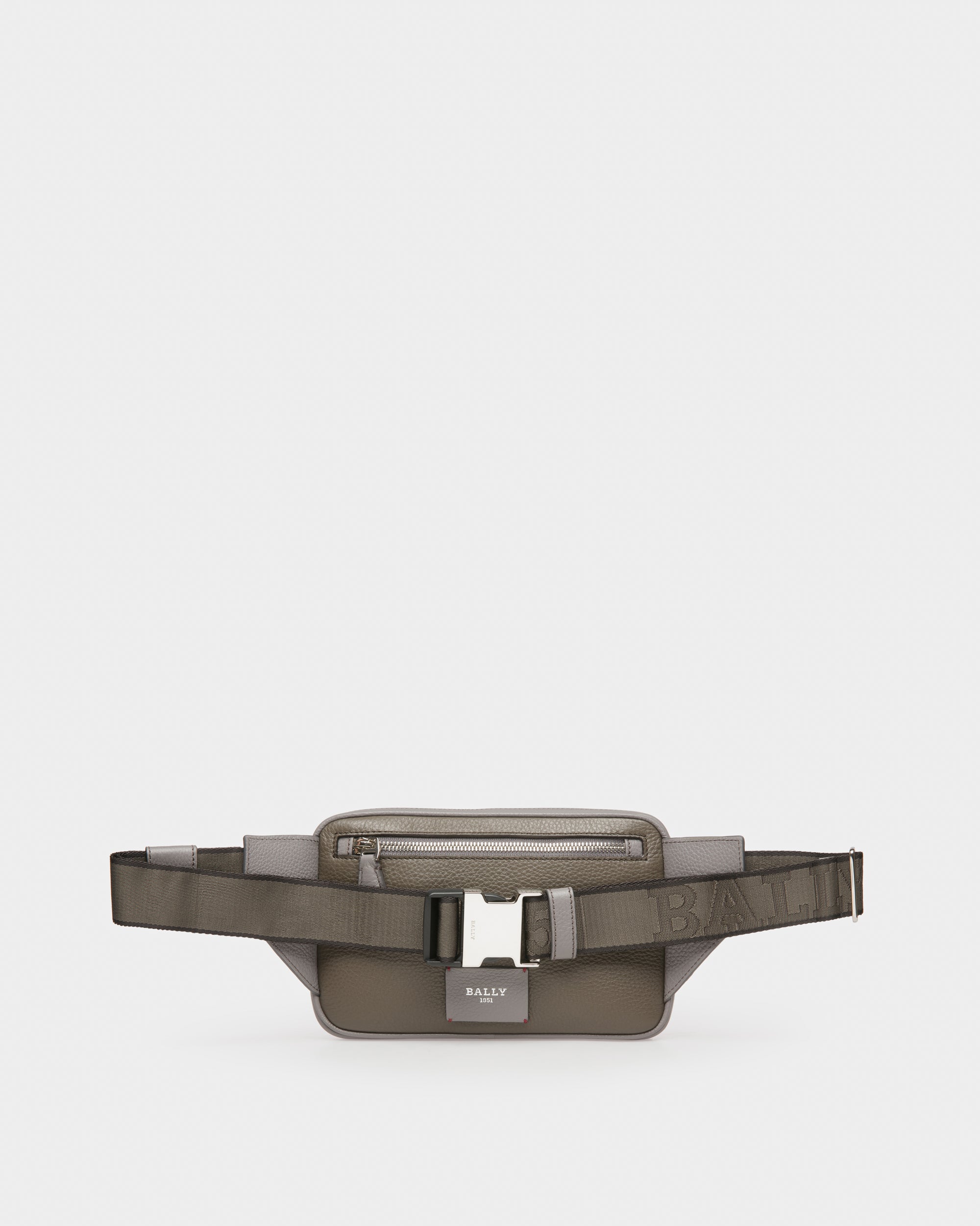 Hilbert Leather Bum Bag In Army Green - Men's - Bally - 04