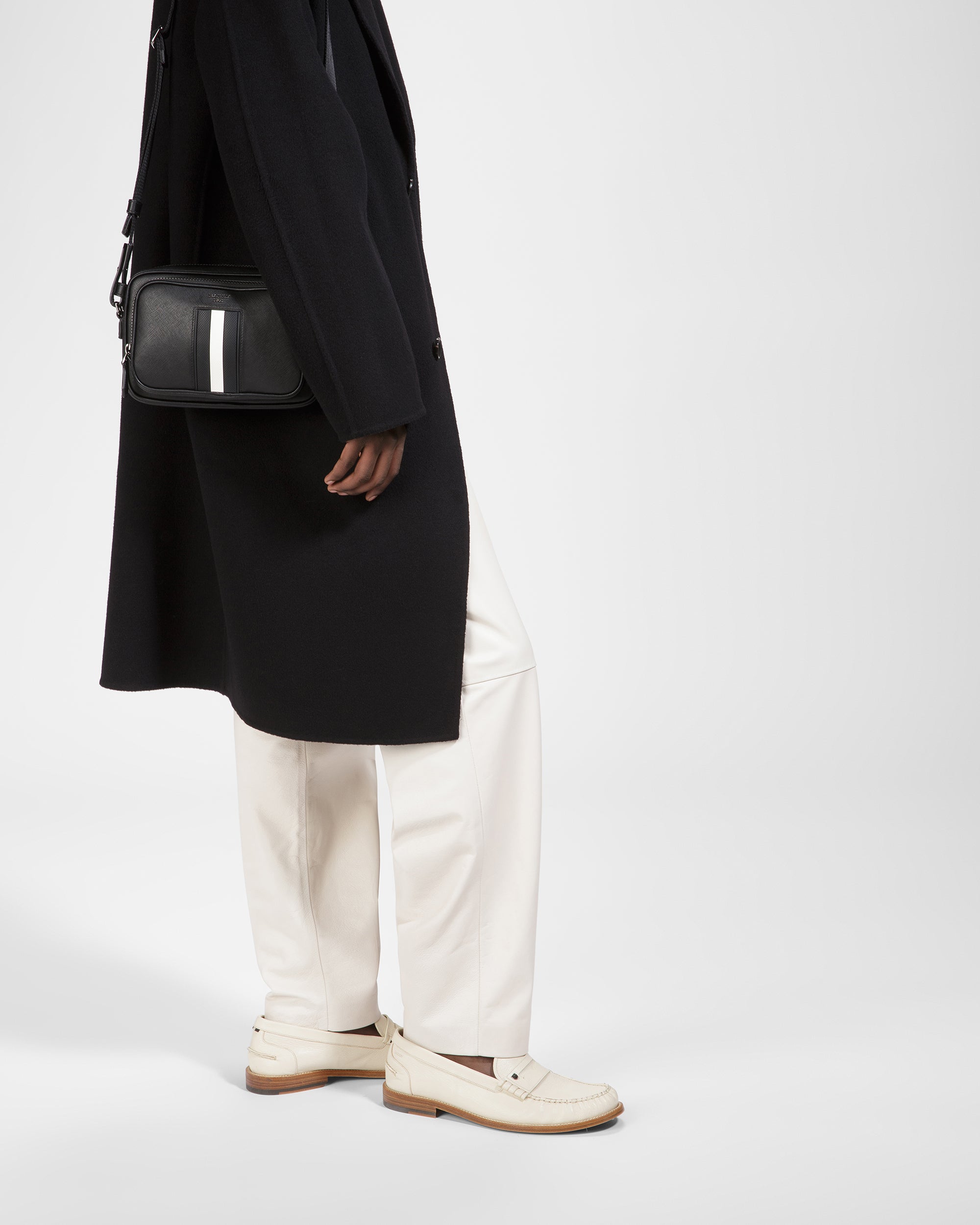 Makeba Leather Crossbody Bag In Black And Bone - Men's - Bally - 02