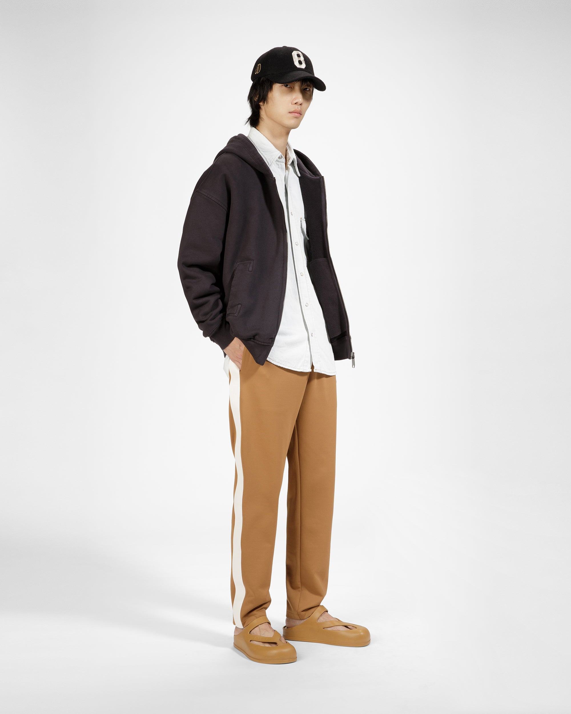 Embroidered Baseball Hat In Black Wool - Men's - Bally - 04