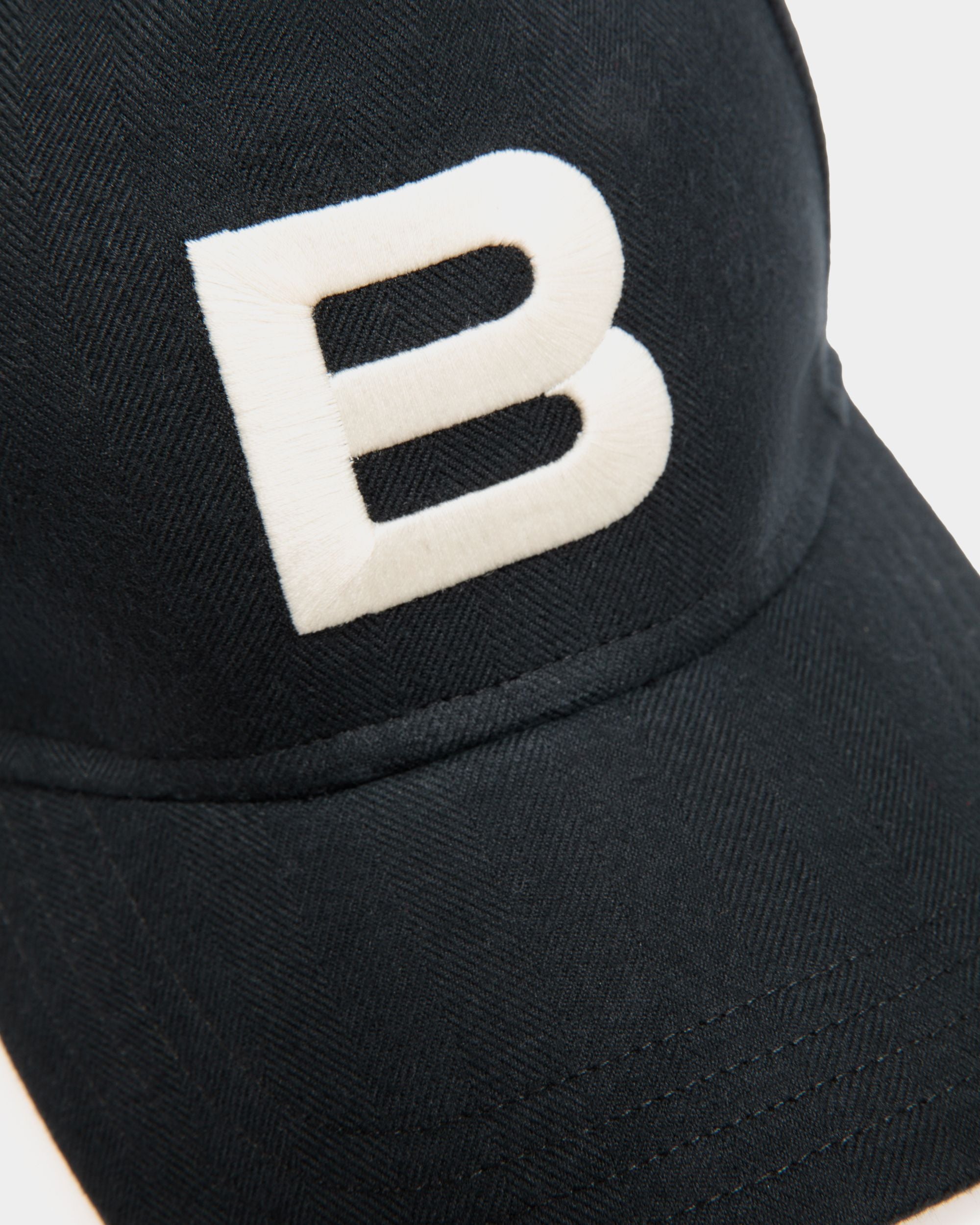 Adrien Brody Travel Collection Baseball Hat In Black Cotton - Men's - Bally - 03