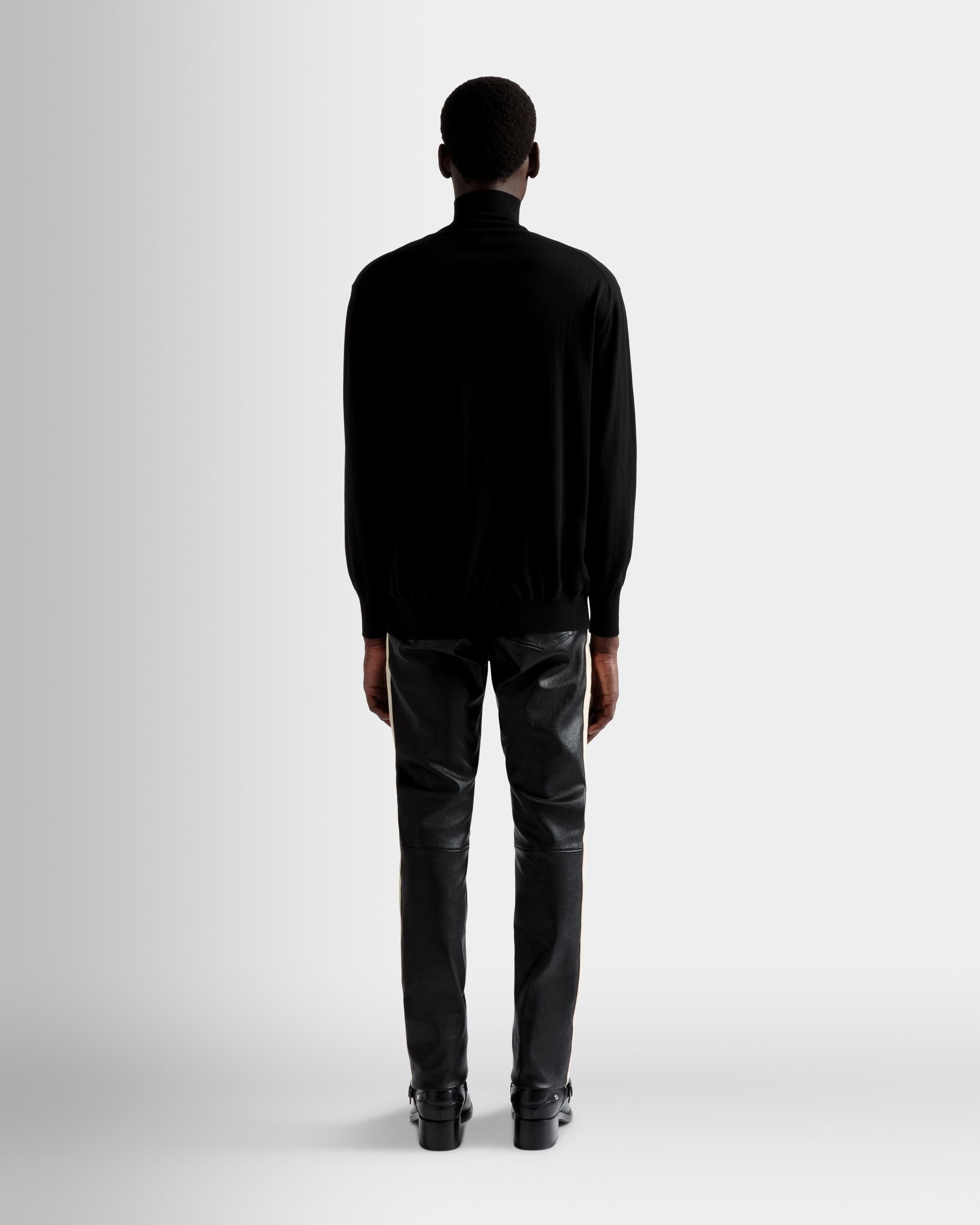Roll Neck Sweater In Black Wool - Men's - Bally - 06