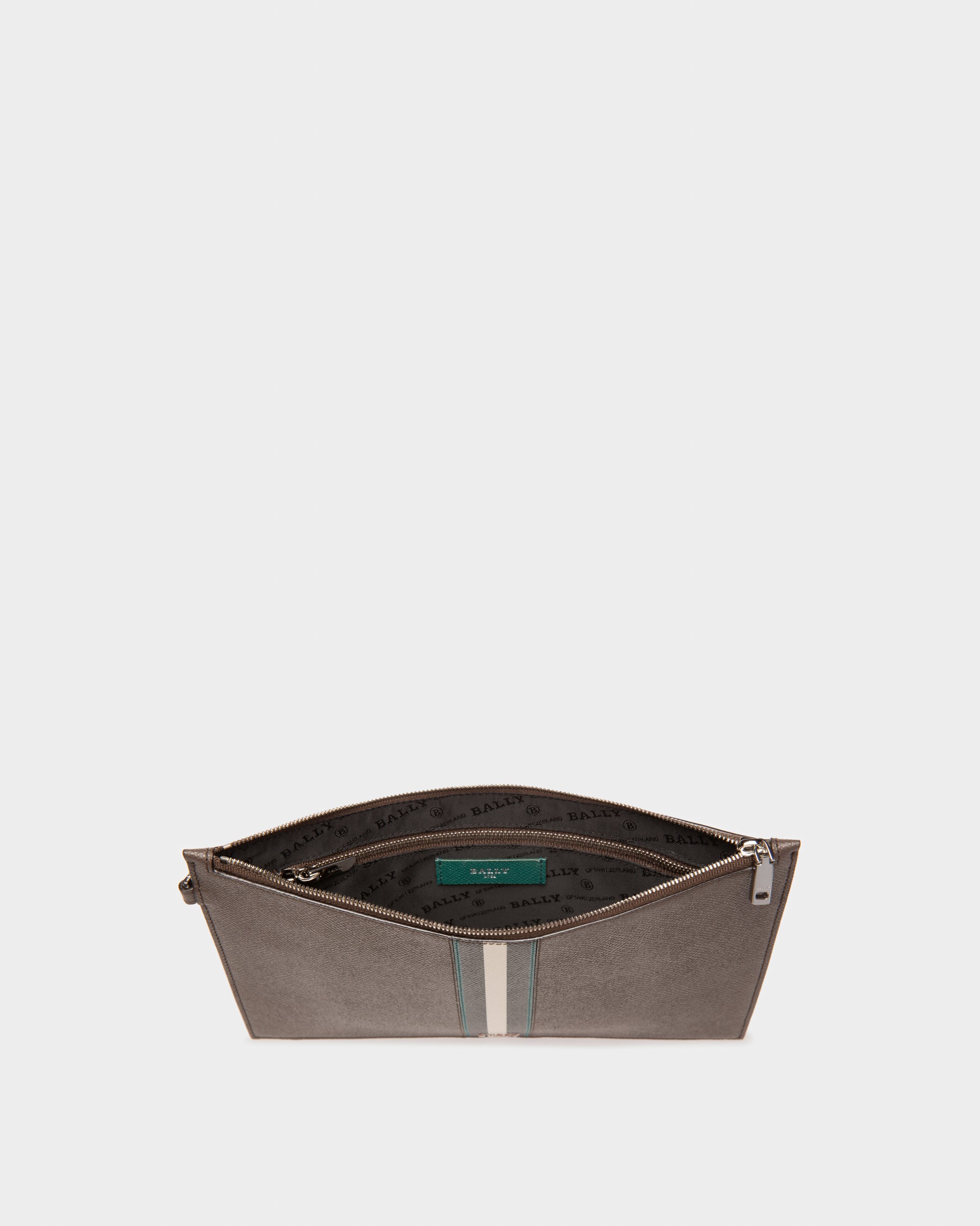 Benery Leather Necessaire In Army Green - Men's - Bally - 03