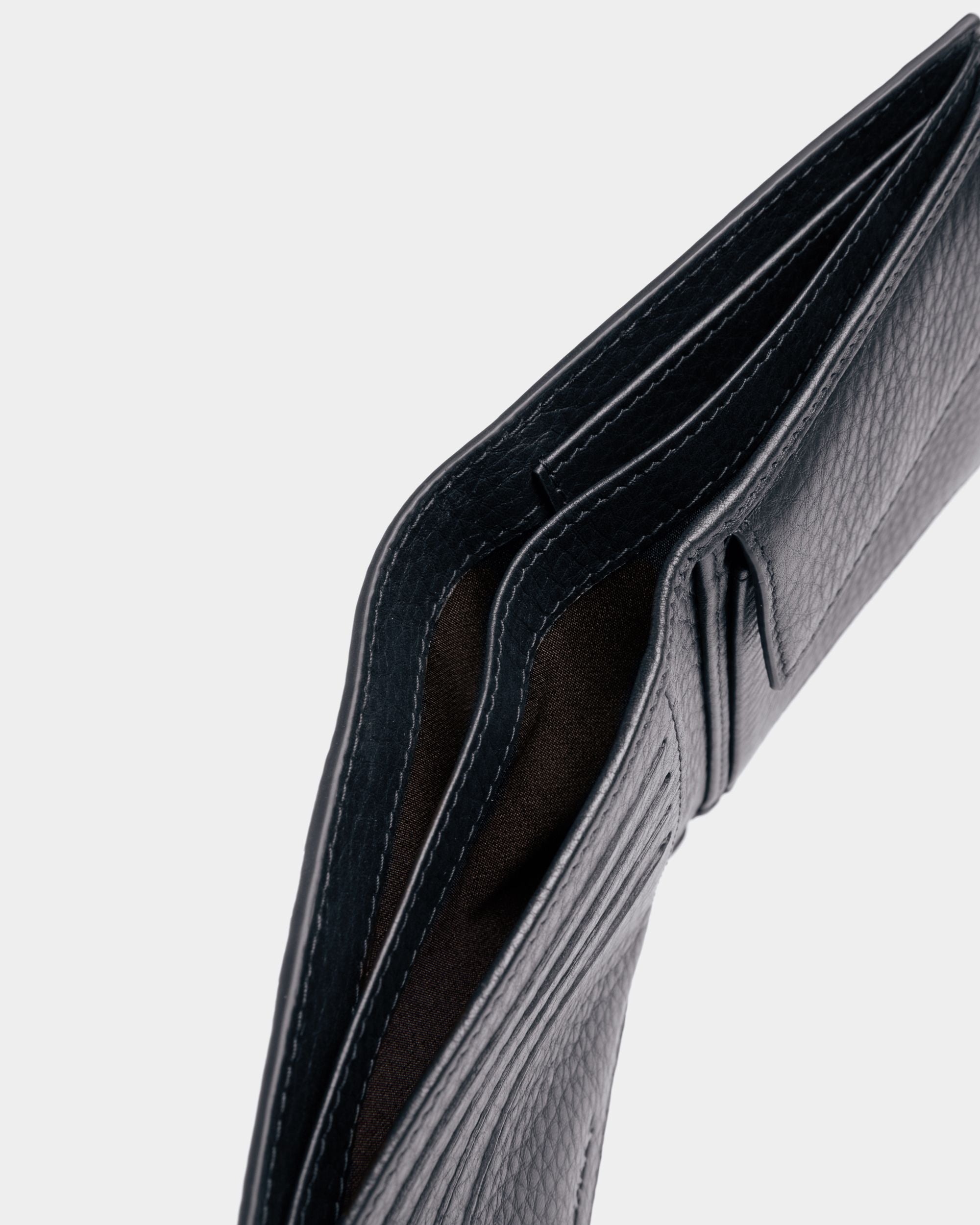 Ribbon ID Coin Wallet In Midnight Leather - Men's - Bally - 04