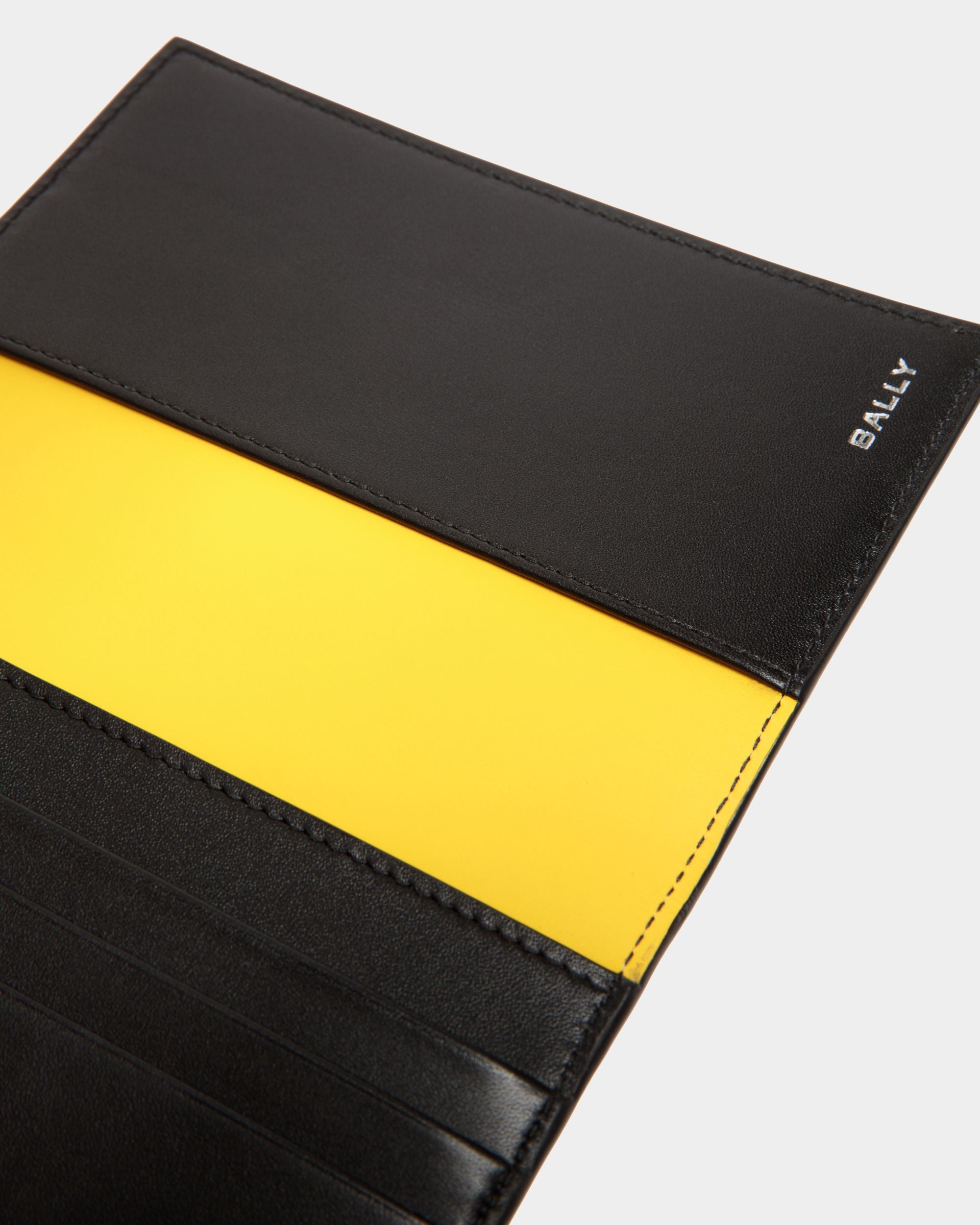 Adrien Brody Travel Collection Passport Case In Black And Yellow Leather - Men's - Bally - 04
