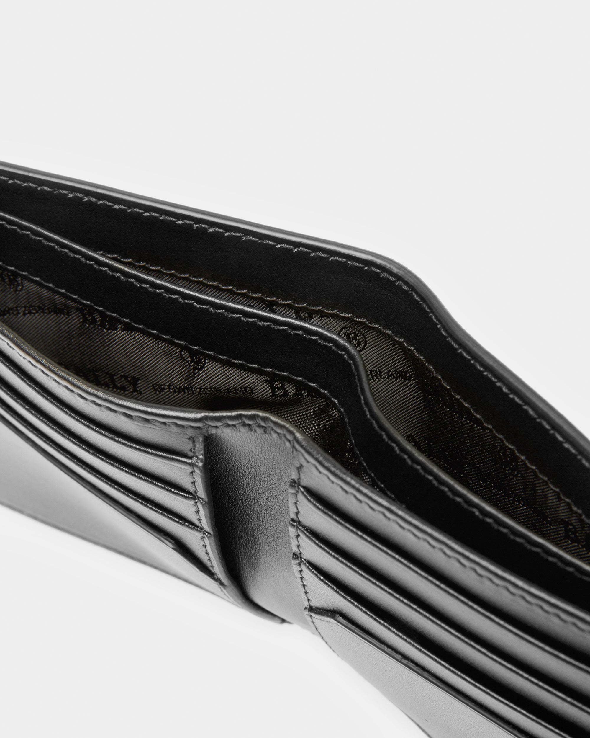 Brasai Leather Wallet In Midnight Blue And Light Blue - Men's - Bally - 04