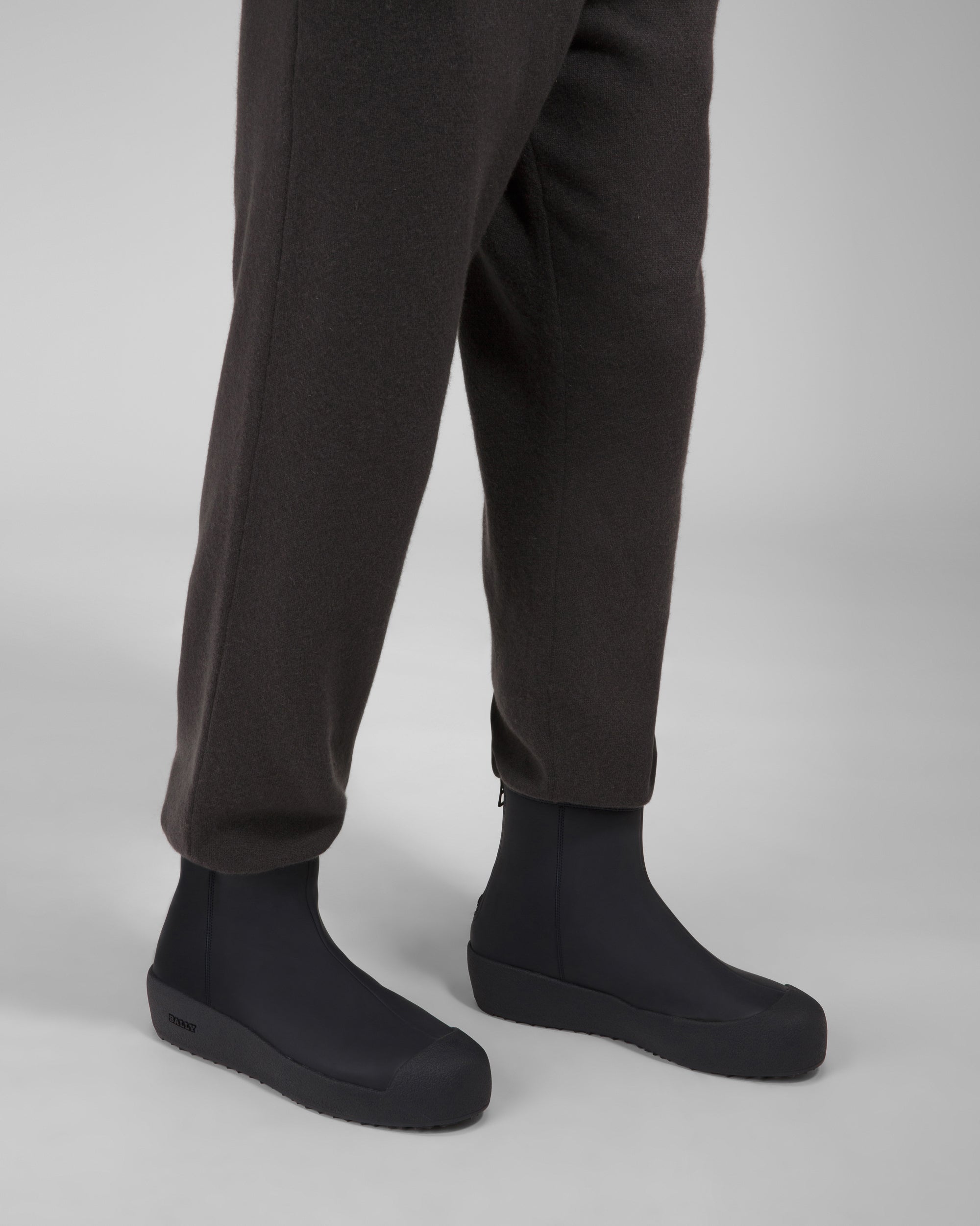 Bernina Leather Snow Boots In Navy - Men's - Bally - 03