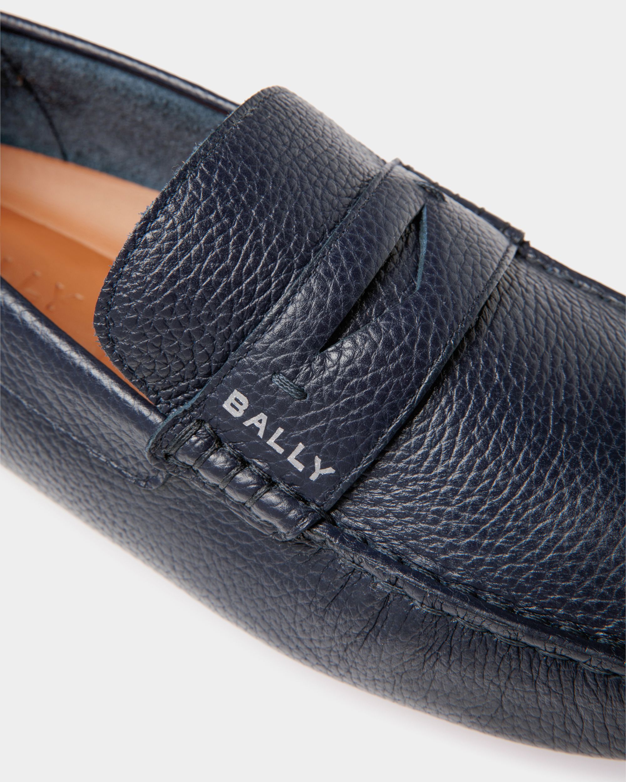 Pilot Driver In Navy Blue Grained Leather - Men's - Bally - 04