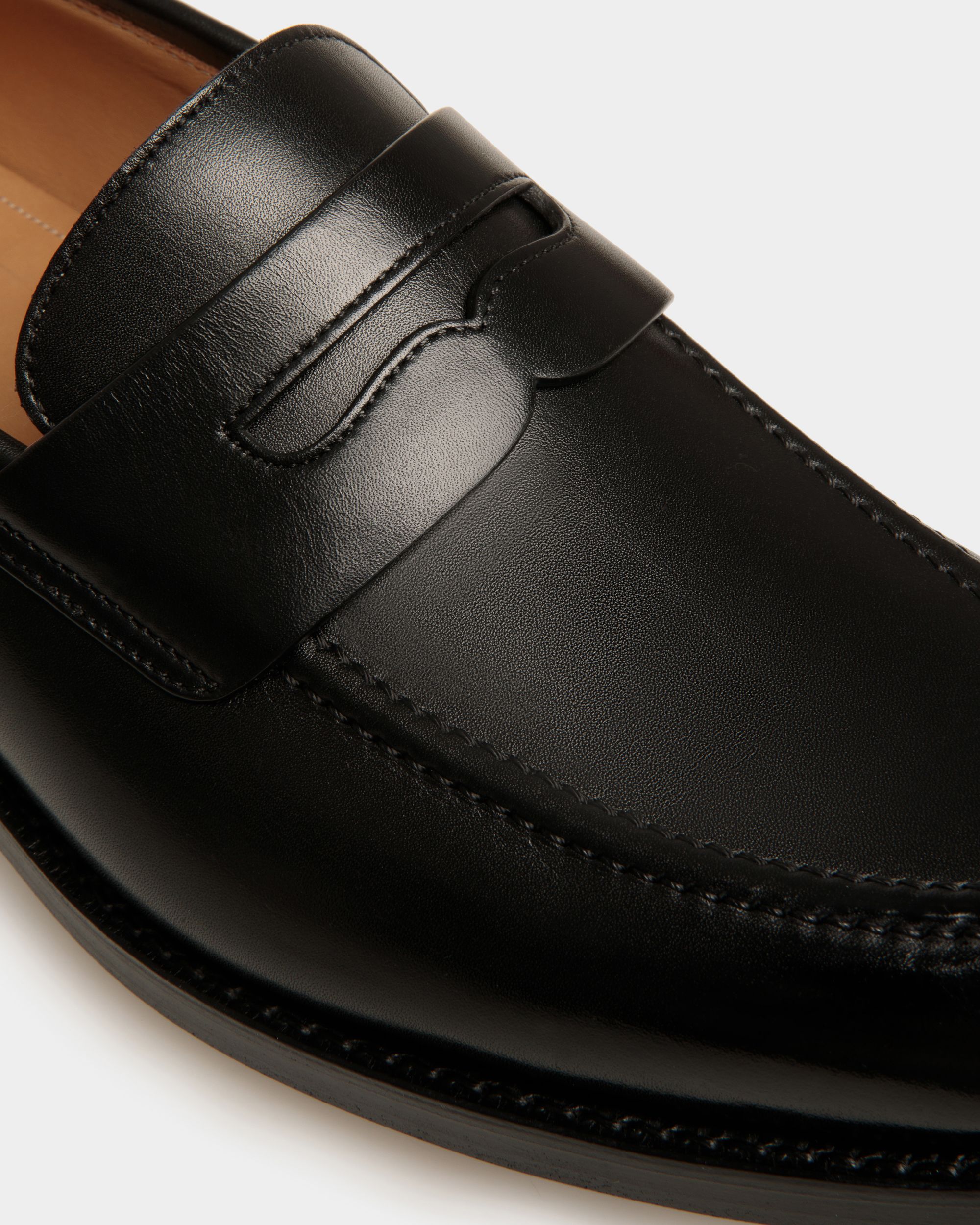 Schoenen Loafer In Black Leather - Men's - Bally - 04