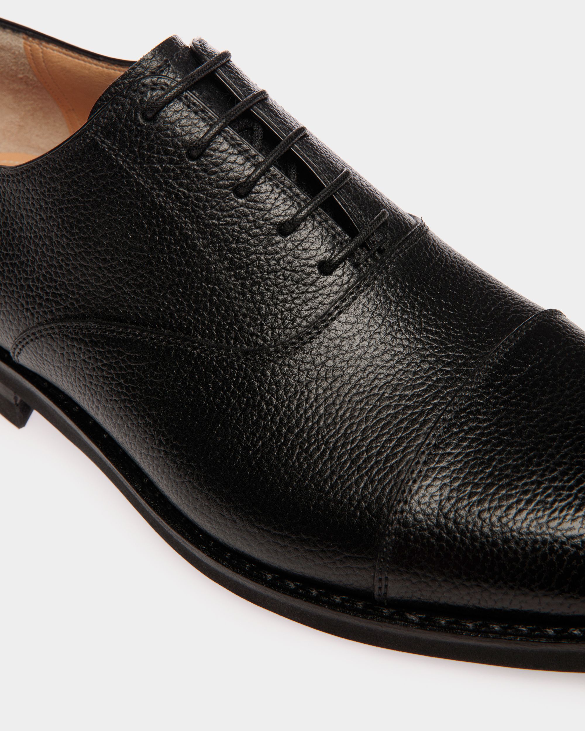 Schoenen Oxford In Black Grained Leather - Men's - Bally - 04
