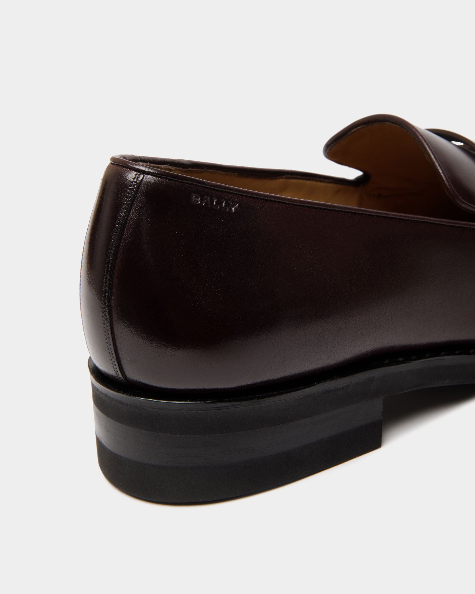 Scribe Un Loafer in Deep Burgundy Leather - Men's - Bally - 06