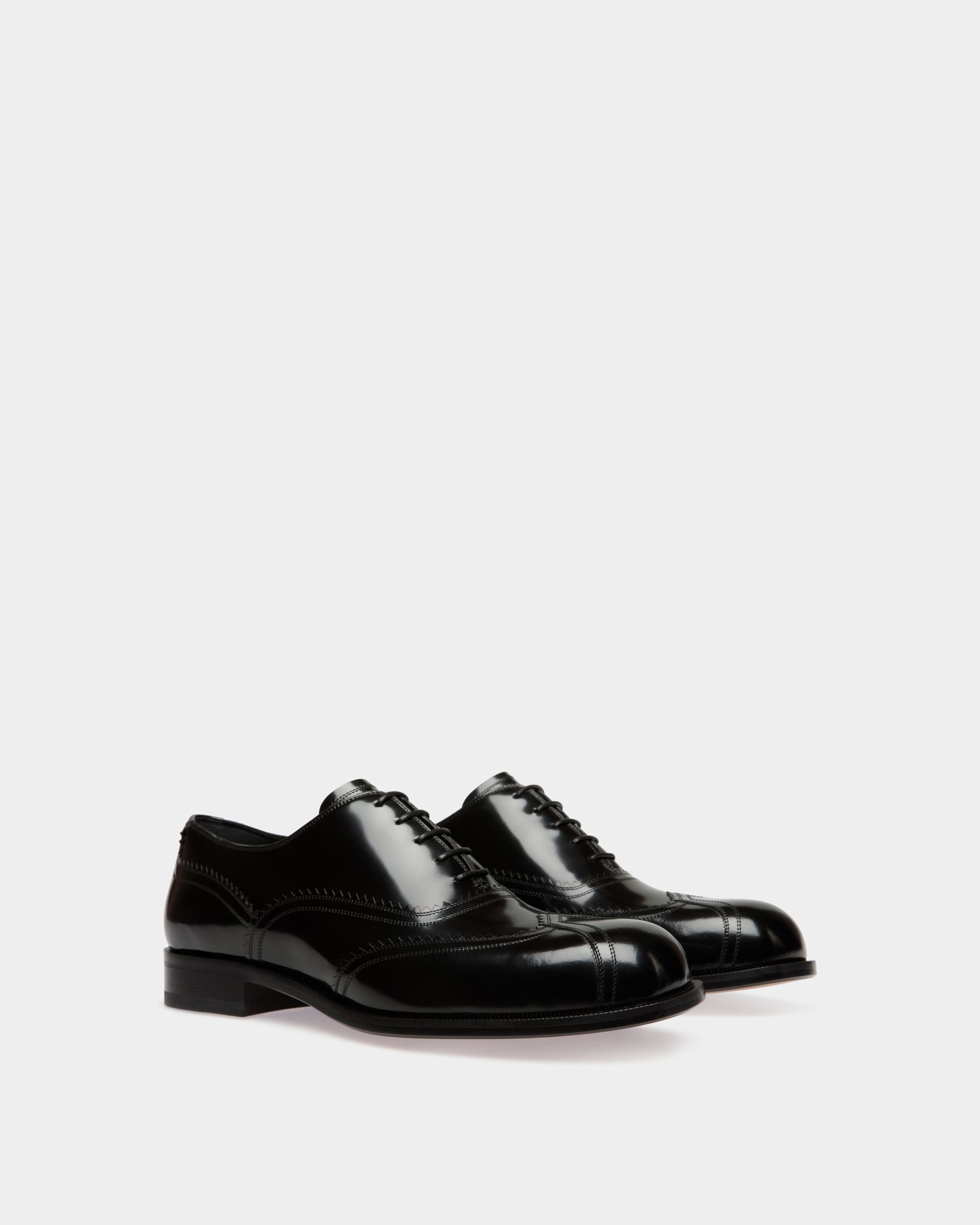 Spiegel Oxford in Black Leather - Men's - Bally - 02