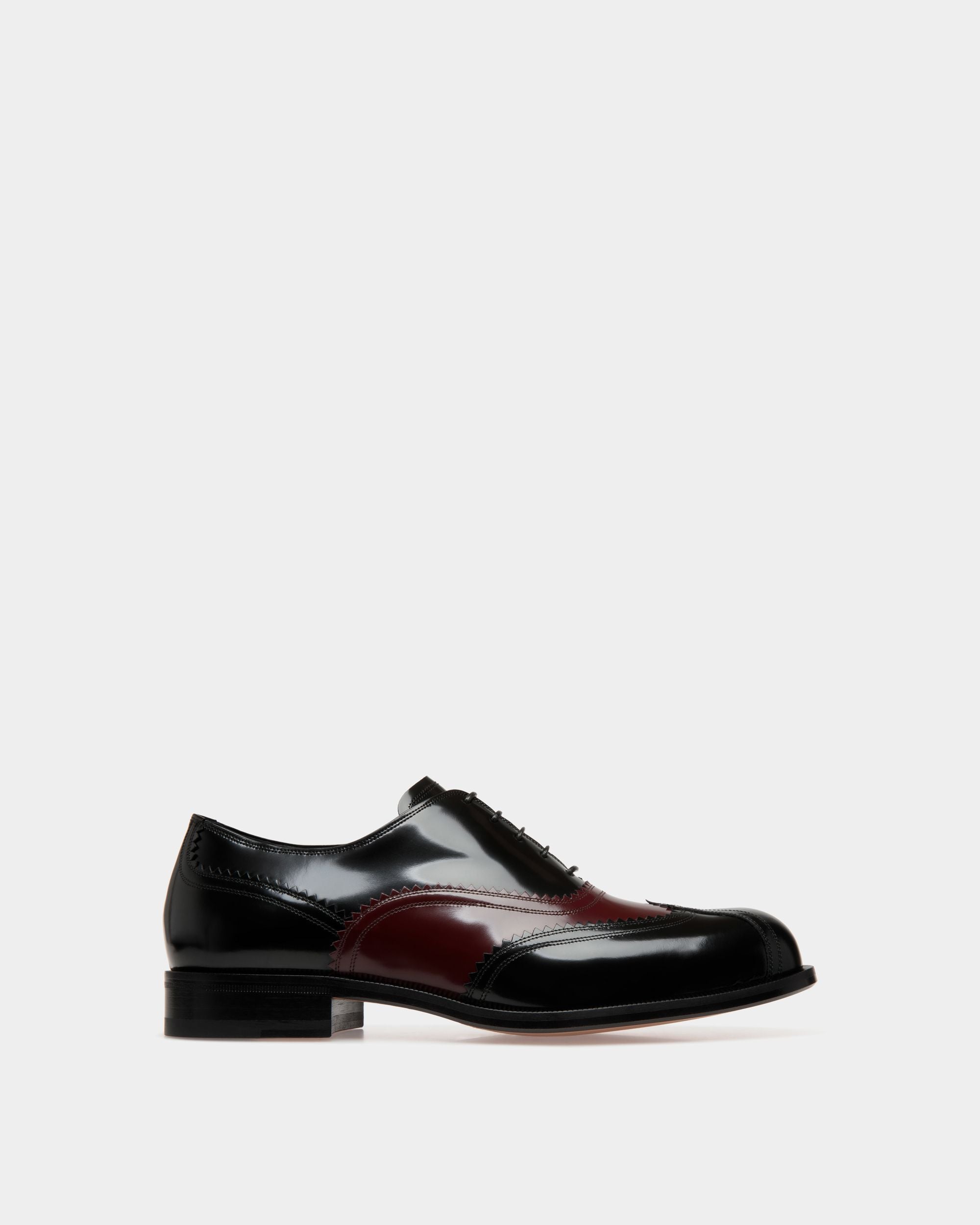 Spiegel Oxford in Black And Deep Burgundy Leather - Men's - Bally - 01