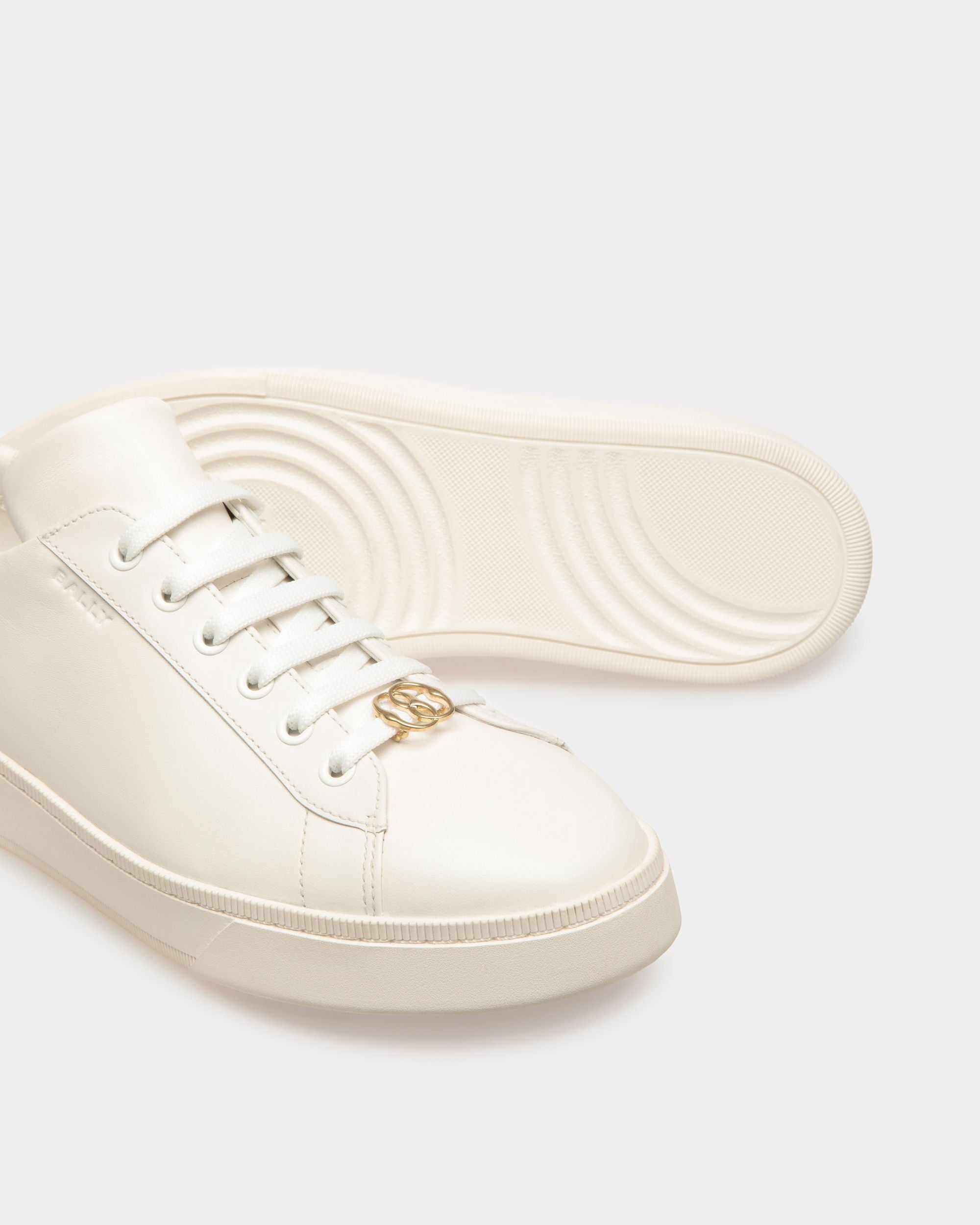 Raise Sneakers In White Leather - Men's - Bally - 06