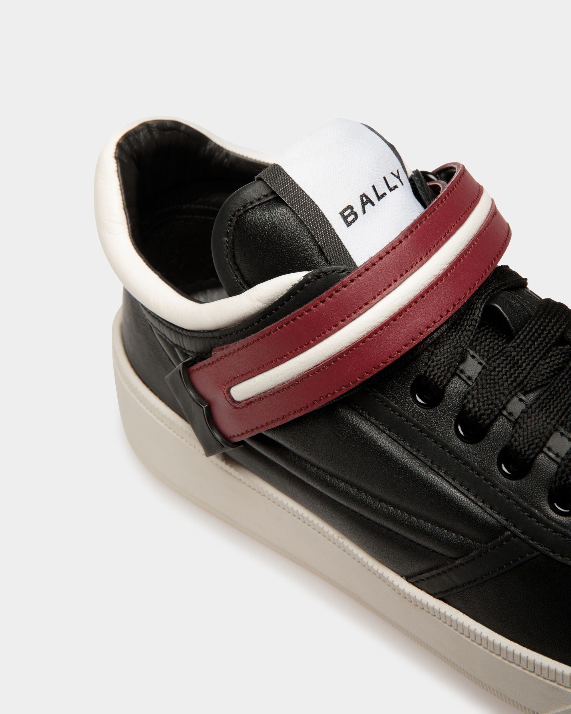 Raise Sneaker In Black Leather - Men's - Bally - 06