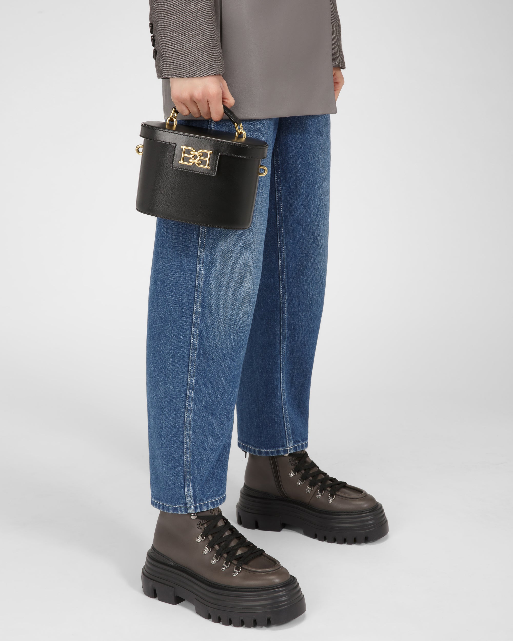 Bengi Leather Cross-Body Bag In Black - Women's - Bally - 09