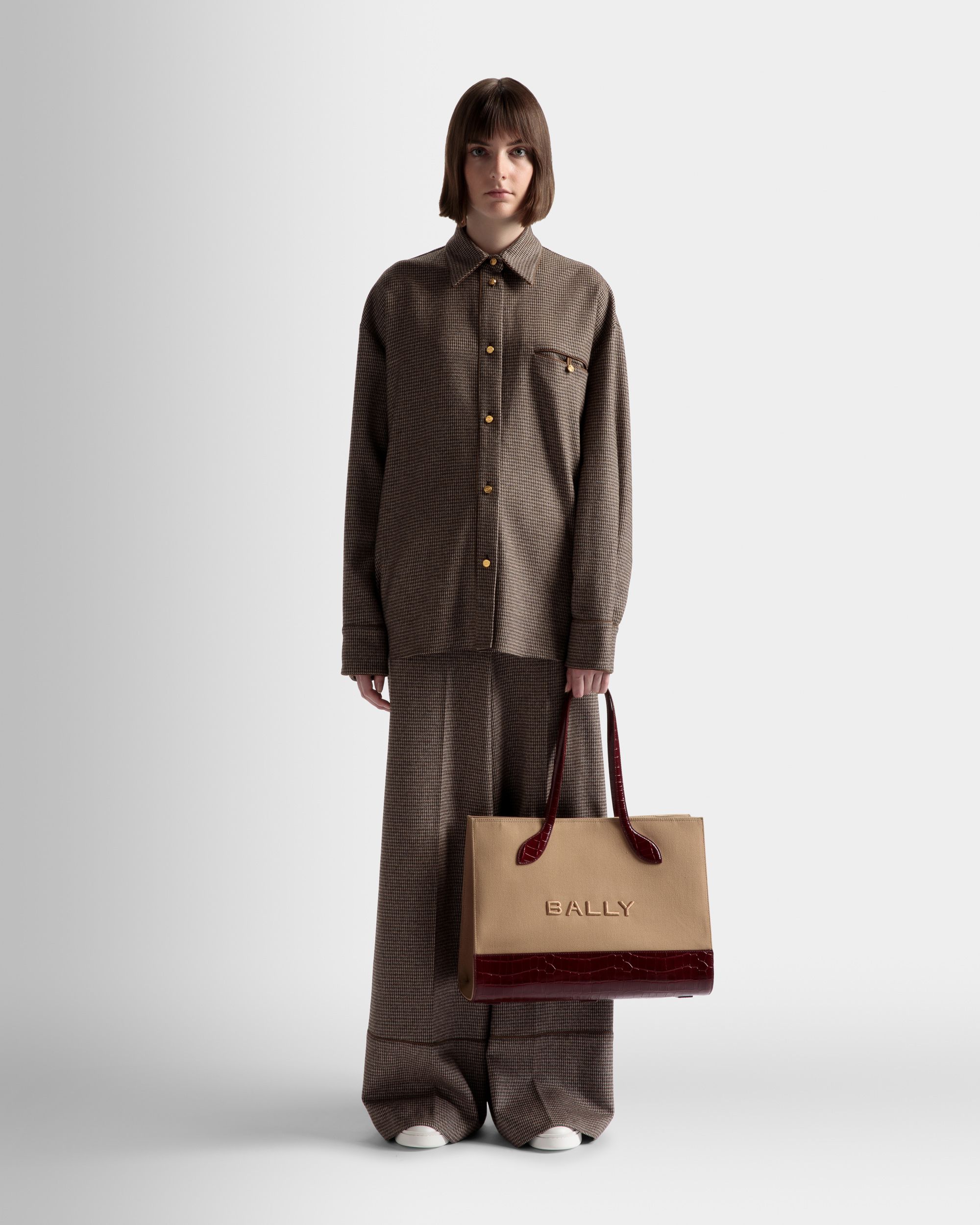 Bar Tote Bag In Sand And Burgundy Fabric - Women's - Bally - 02
