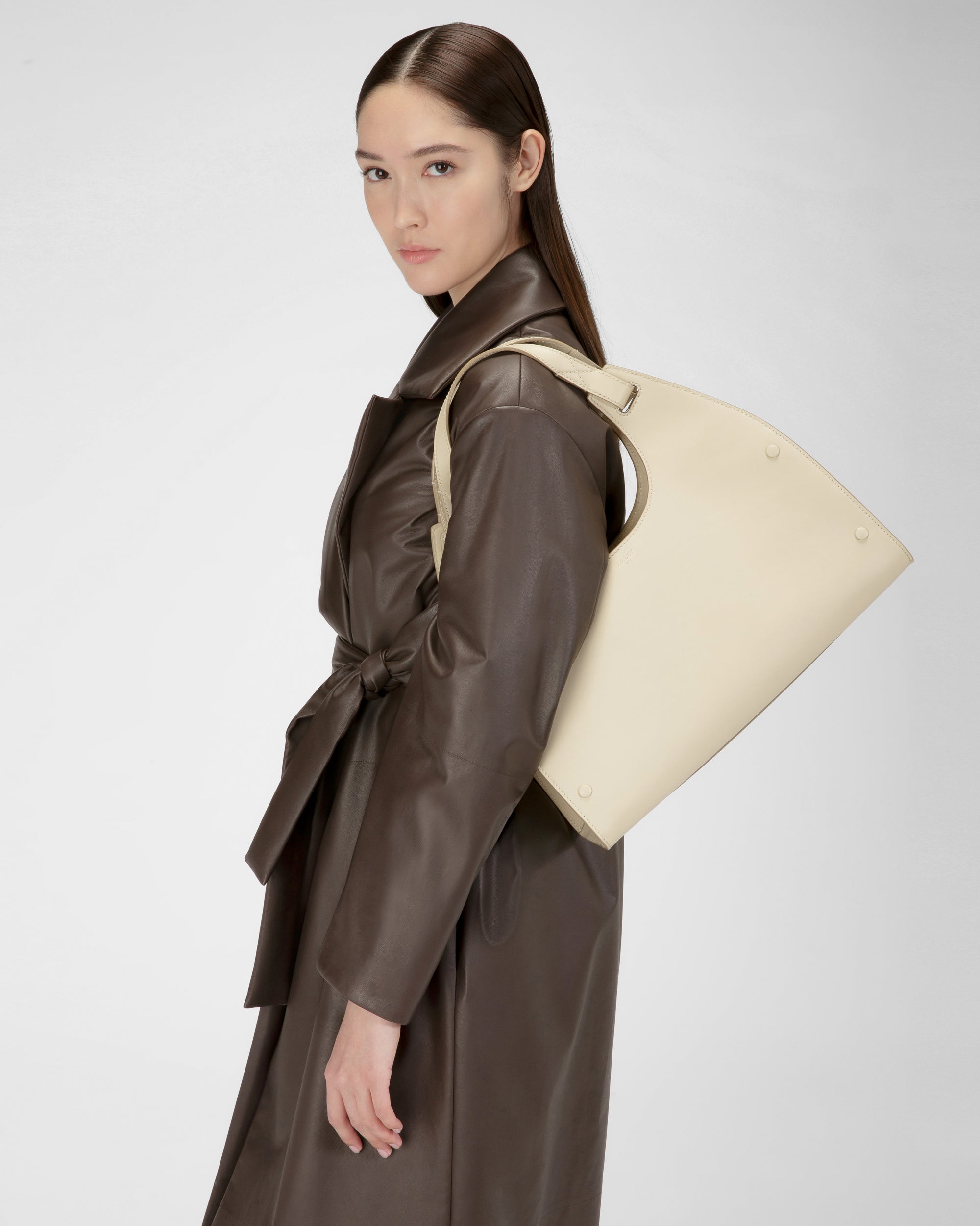 Ahres Leather Shoulder Bag In Light Beige - Women's - Bally - 02
