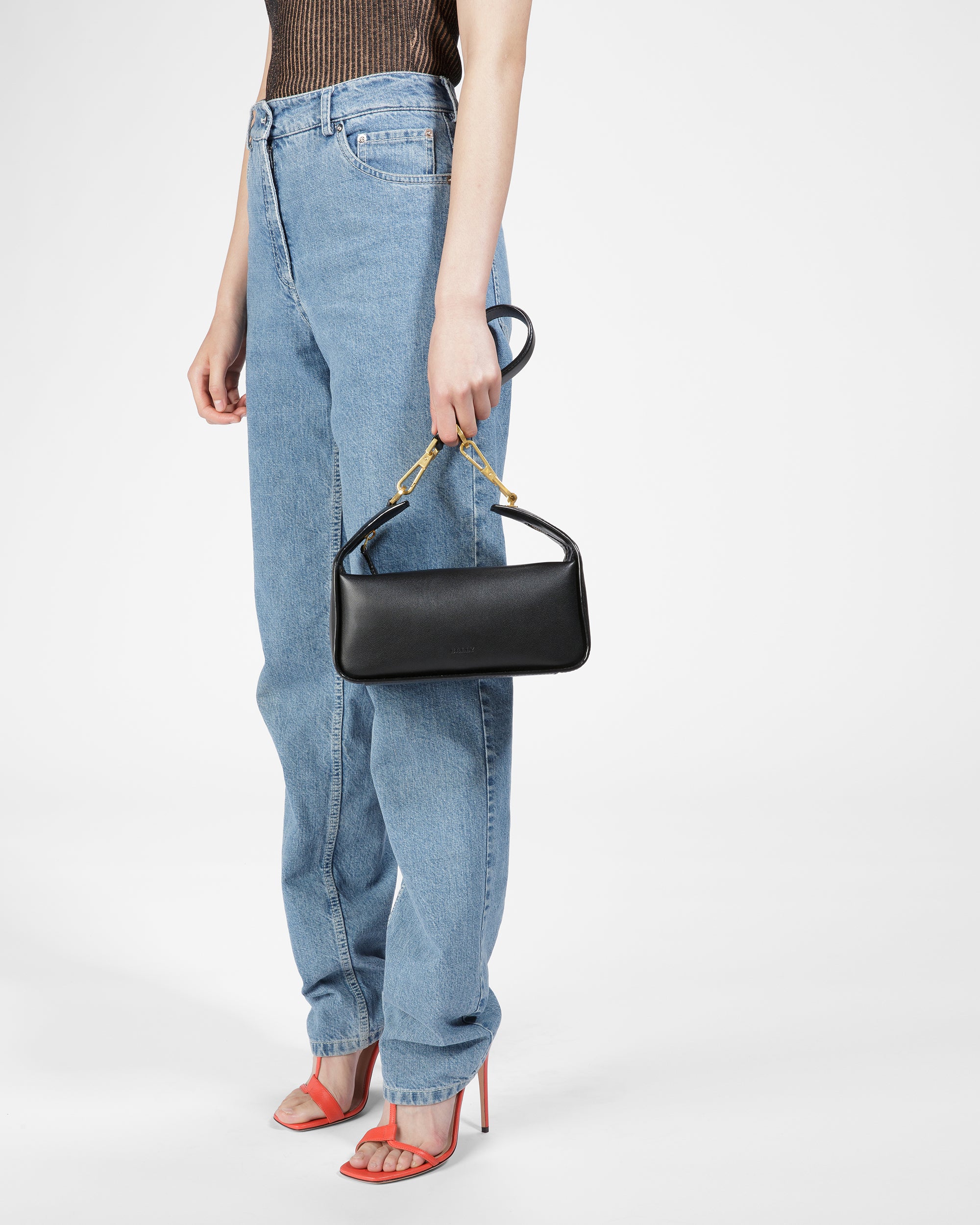 B-Hook Leather Shoulder Bag In Black - Women's - Bally - 02